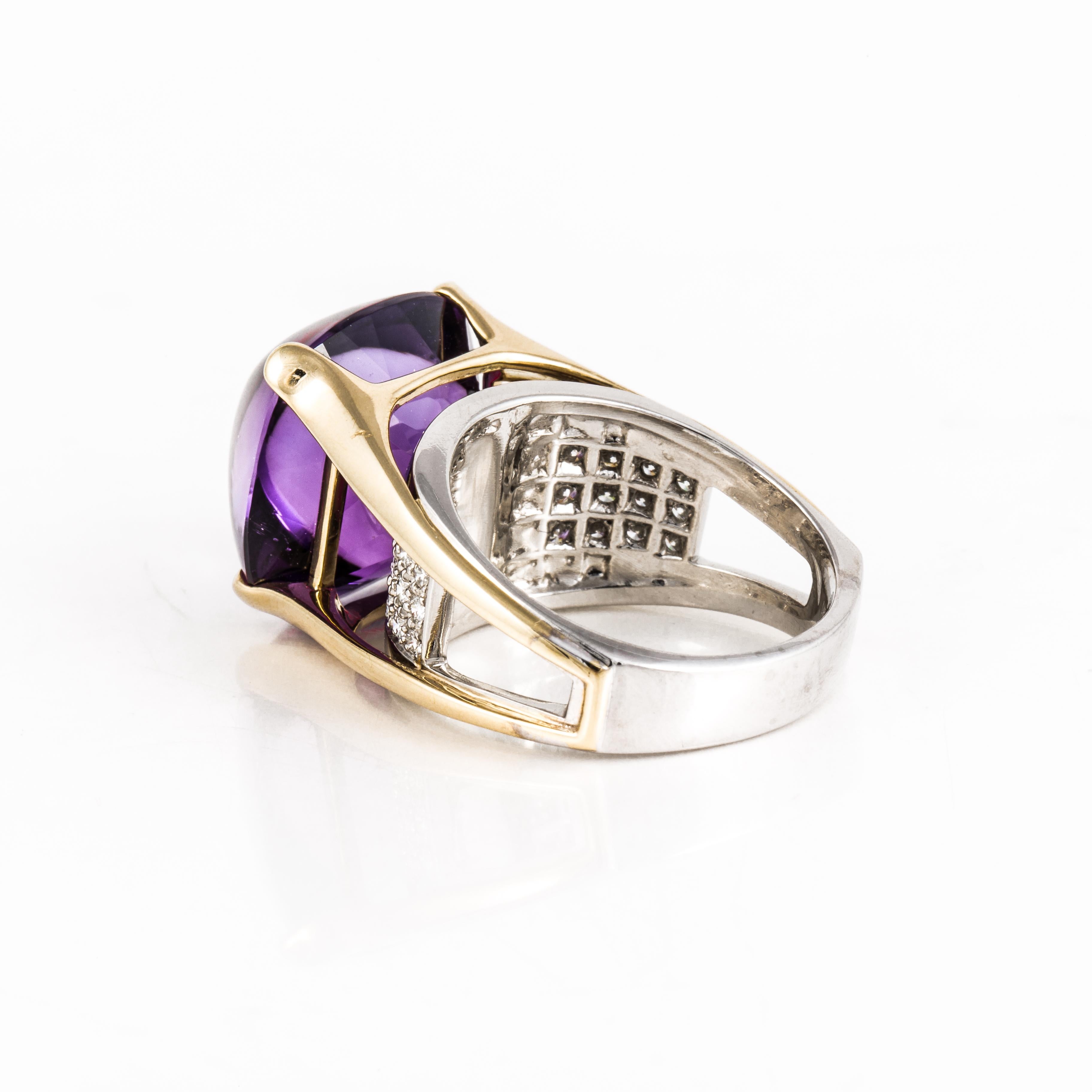 Women's Cabochon Amethyst 18K Gold Ring with Diamonds  For Sale