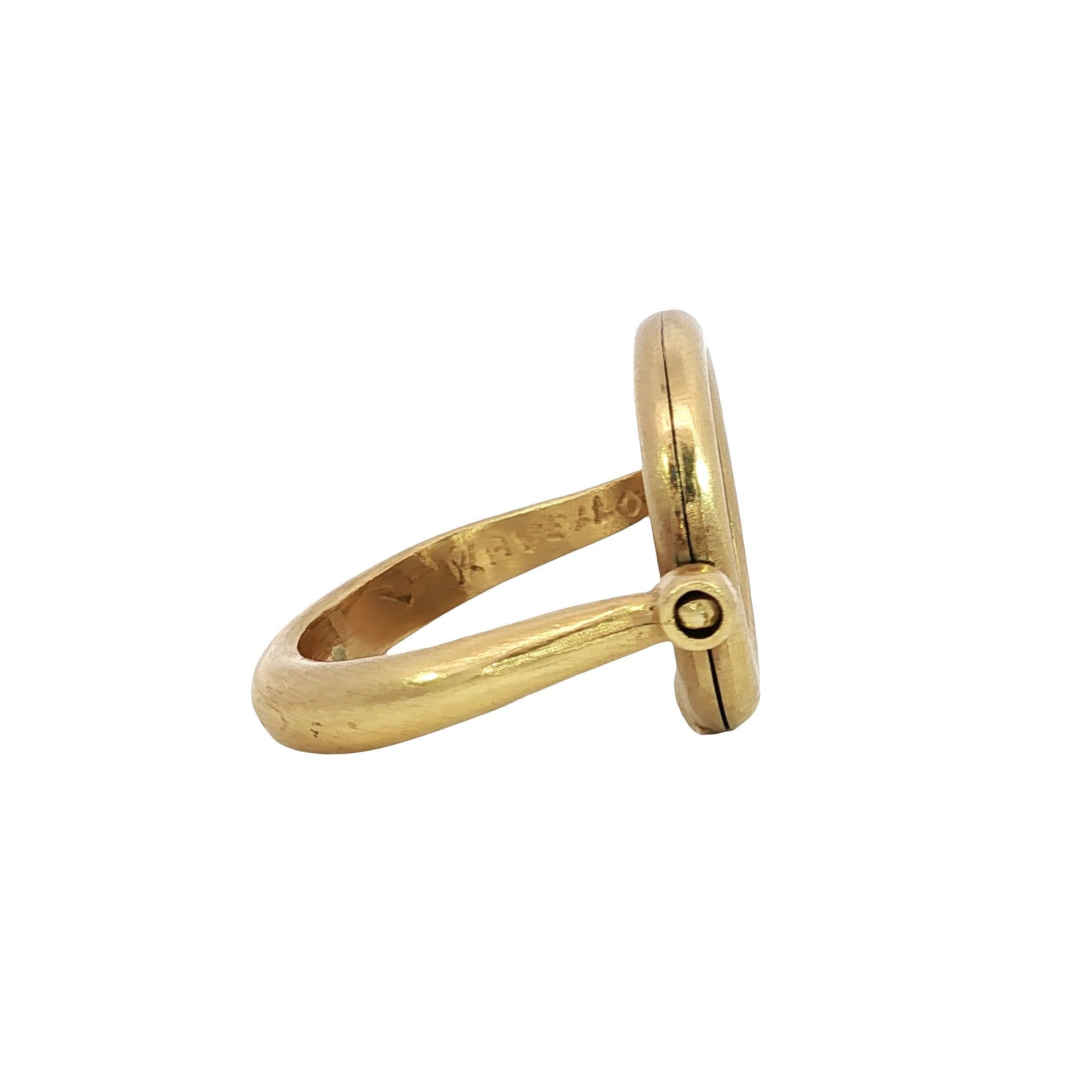 18K Ancient Coin Flip Ring Bezel Set Silver Coin Yellow Gold Size 8.75 Pour femmes en vente