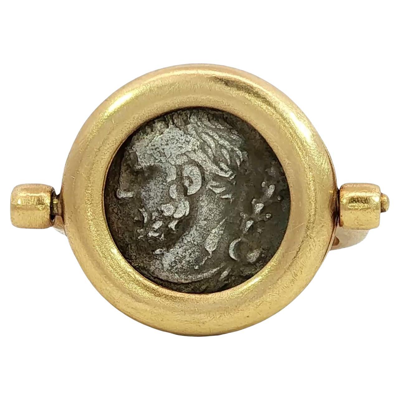 18K Ancient Coin Flip Ring Bezel Set Silver Coin Yellow Gold Size 8.75 en vente