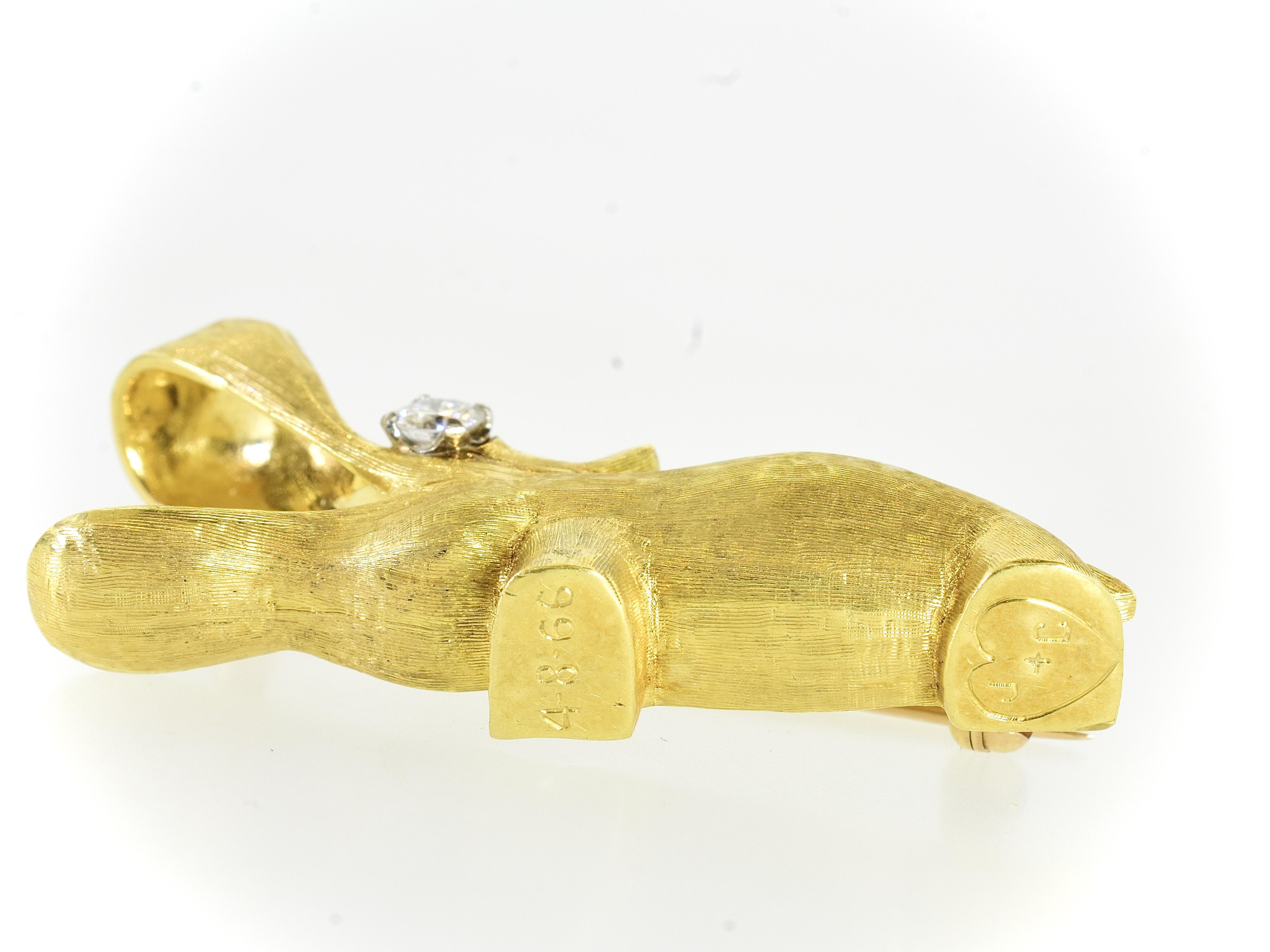 18K and Diamonds a Heavy Hippo Vintage Brooch by Cellino. In Excellent Condition For Sale In Aspen, CO