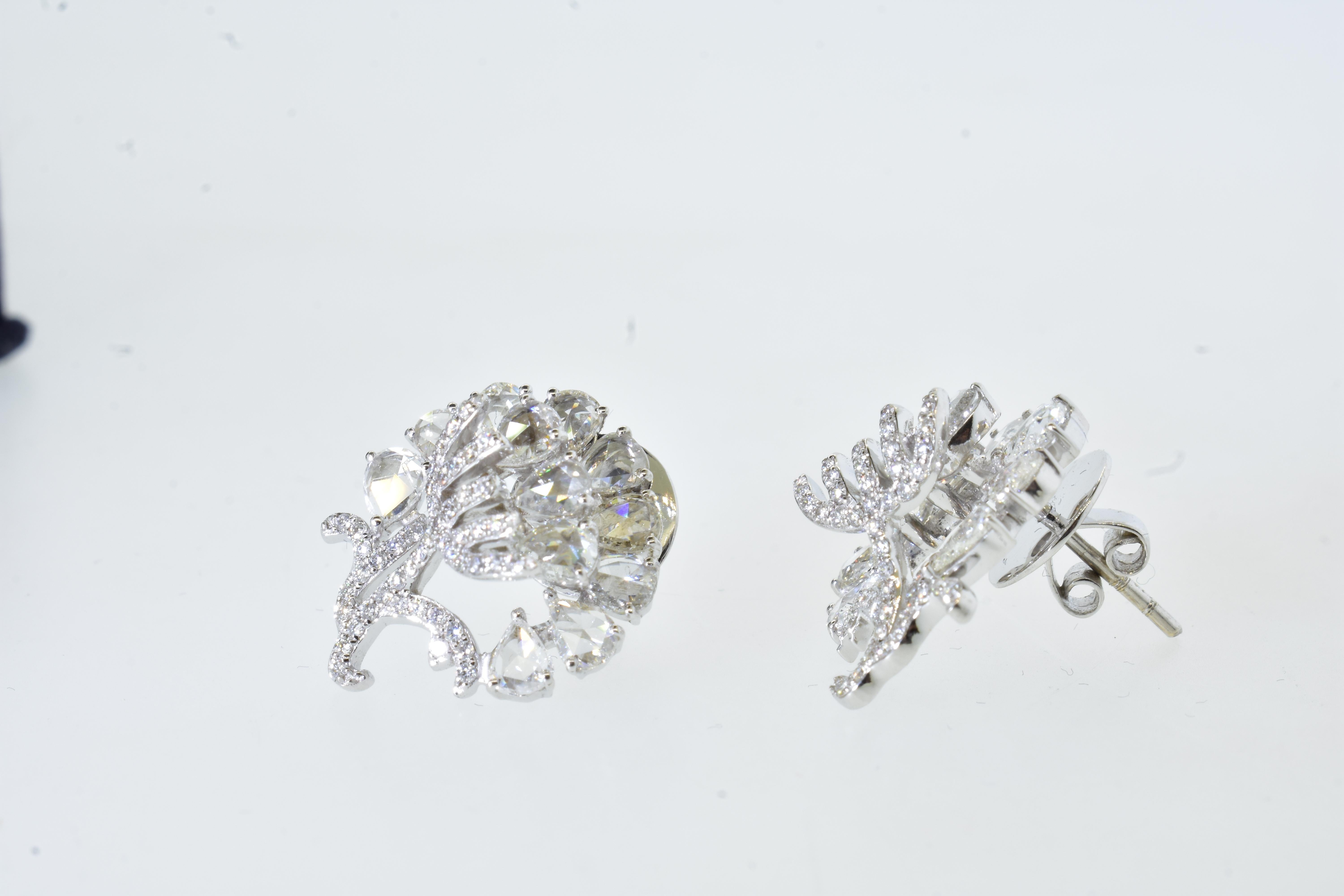 18K and Fine White Diamond Floral Motif Earrings 1