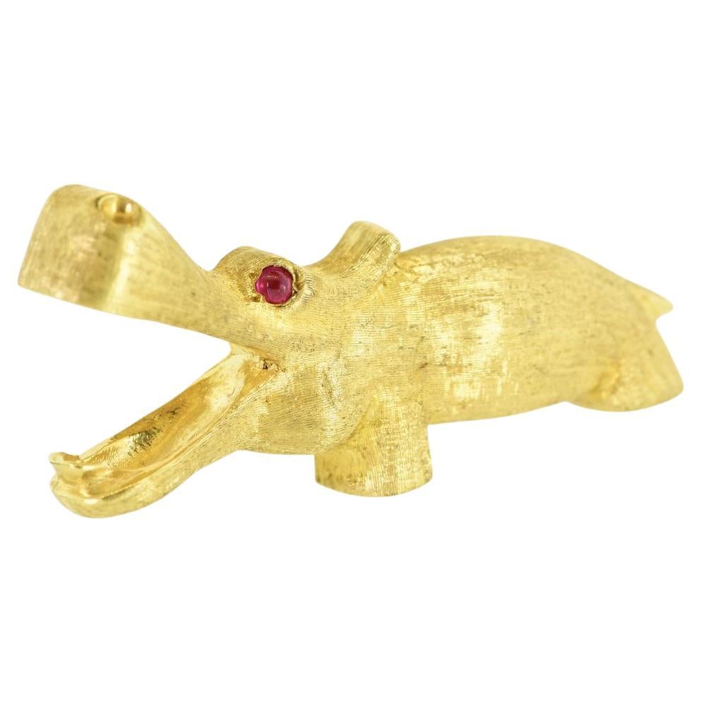 18K y Rubí  Broche Heavy Hippo Vintage de Cellino.