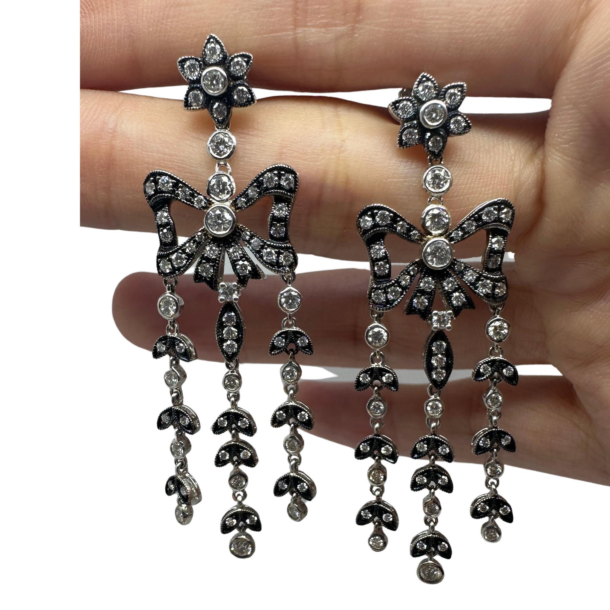 Pendientes de diamantes de 18 quilates y plata Corte redondo en venta