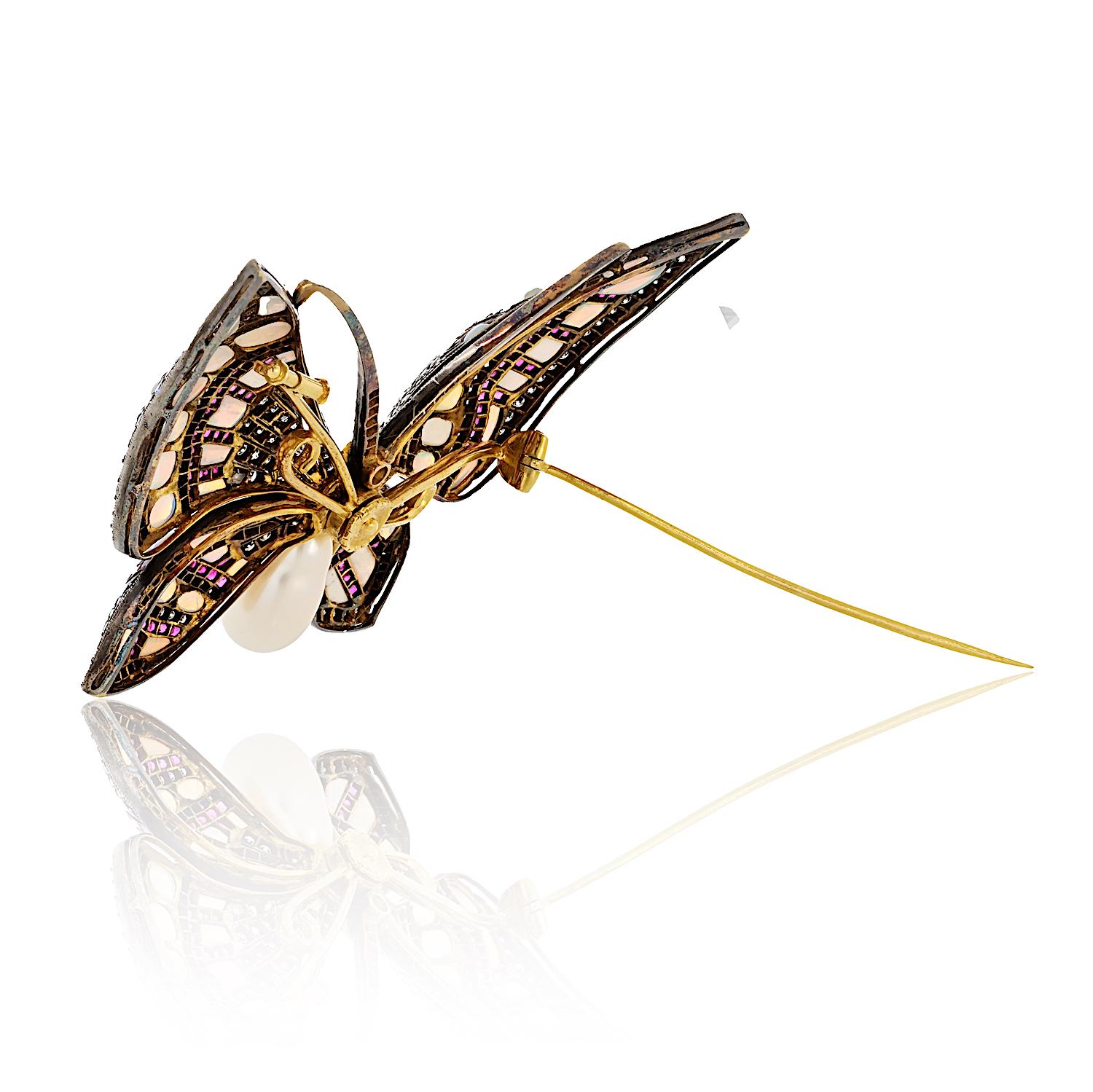 Broche Mariposa Ópalo, Rubí, Perla y Diamantes de 18 K y Plata Corte redondo en venta