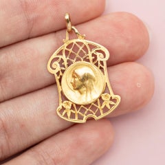 18K Antique pendant - Catholic charm, solid gold religious Blessed Mother Mary