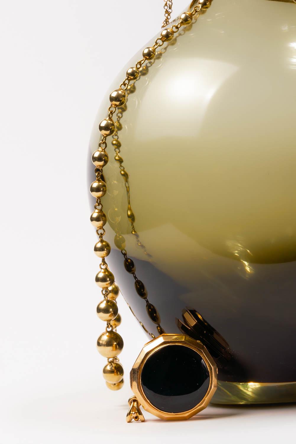 18 Karat antikes viktorianisches Onyx-Mourning-Medaillon, Remontoir-Uhr, Gold-Vogel-Medaillon-Medaillon 10