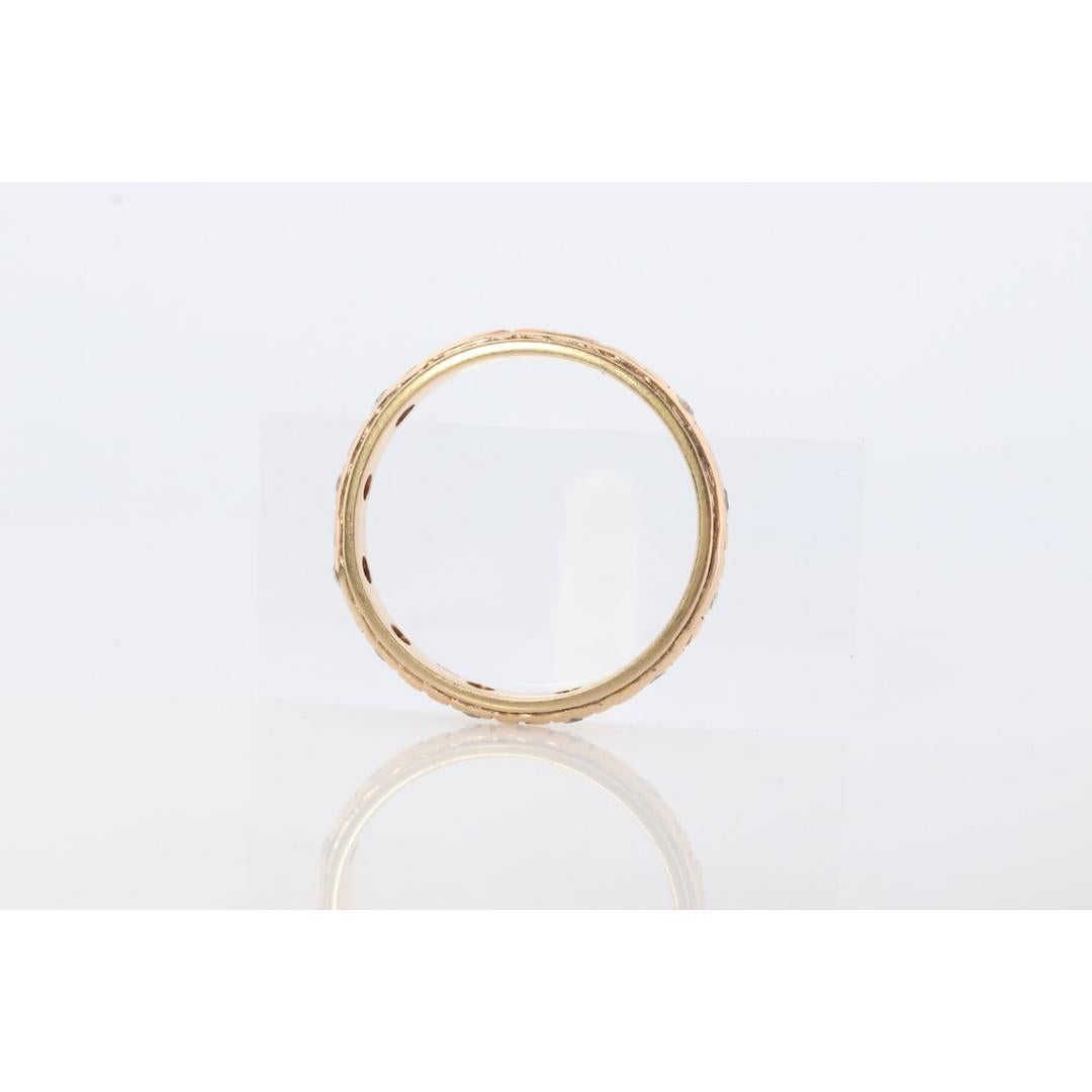 18k Art Deco Fiore con incisione e diamanti. Fiore in fiore in vendita 1