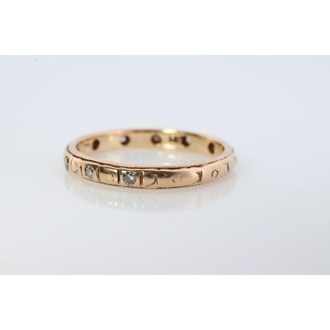 18k Art Deco Fiore con incisione e diamanti. Fiore in fiore in vendita 2