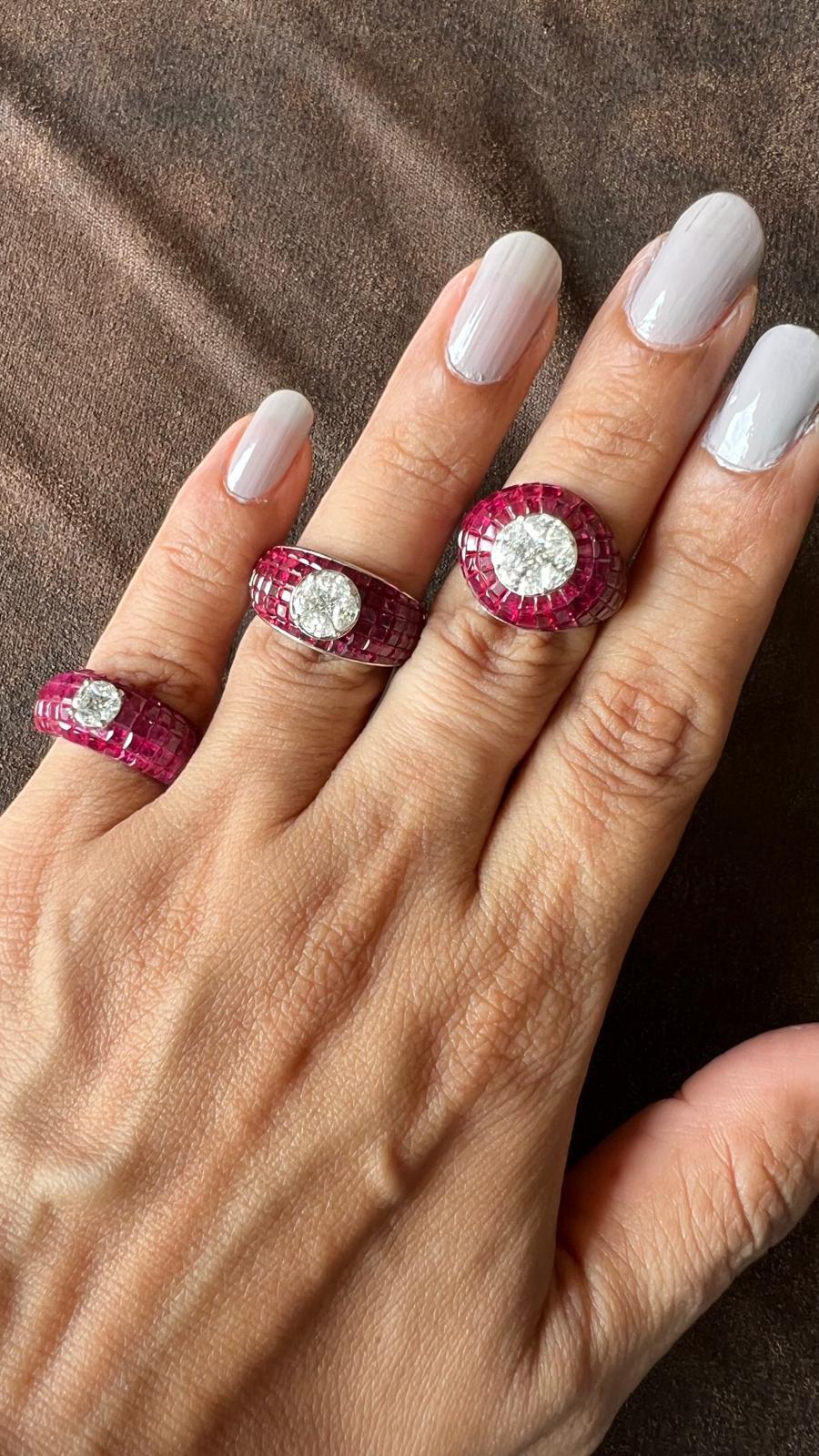 Bague dôme en rubis serti invisible Art déco 18K avec grappe de diamants marquise en vente 4