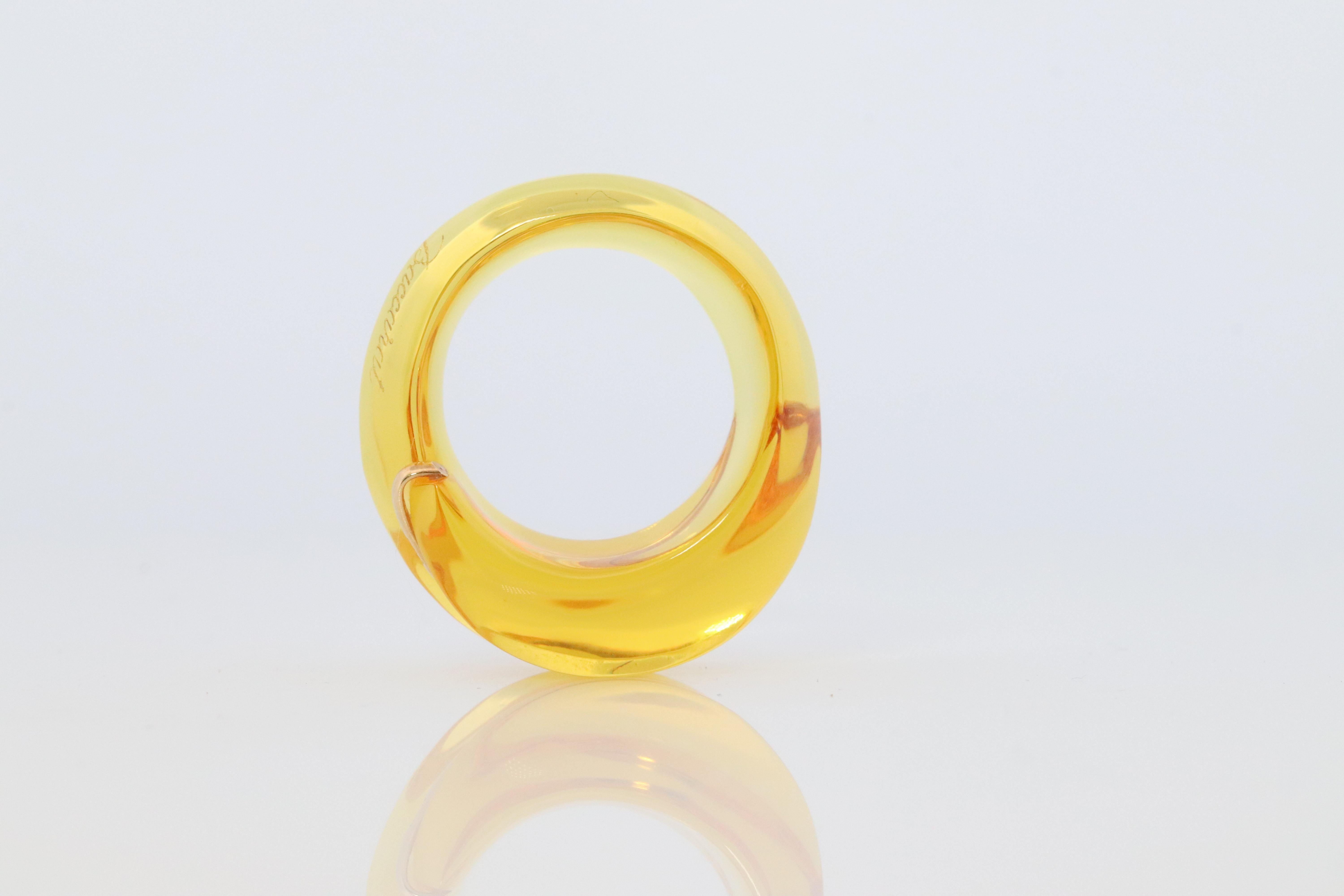 18k BACCARAT Ring. Yellow Crystal retro Coquillage Ring. For Sale 1