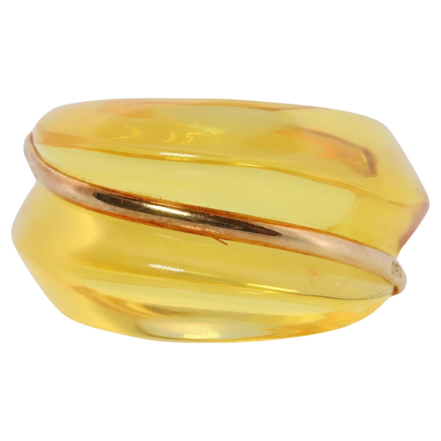 18k BACCARAT Ring. Yellow Crystal retro Coquillage Ring.