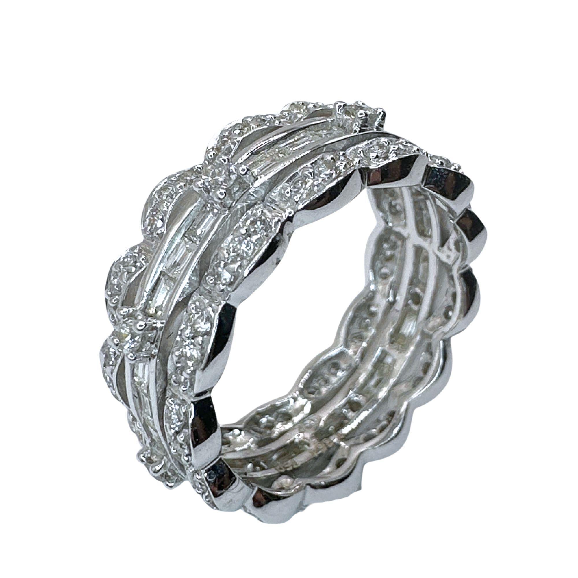 18k Baguetteschliff Diamantband RIng im Angebot 2