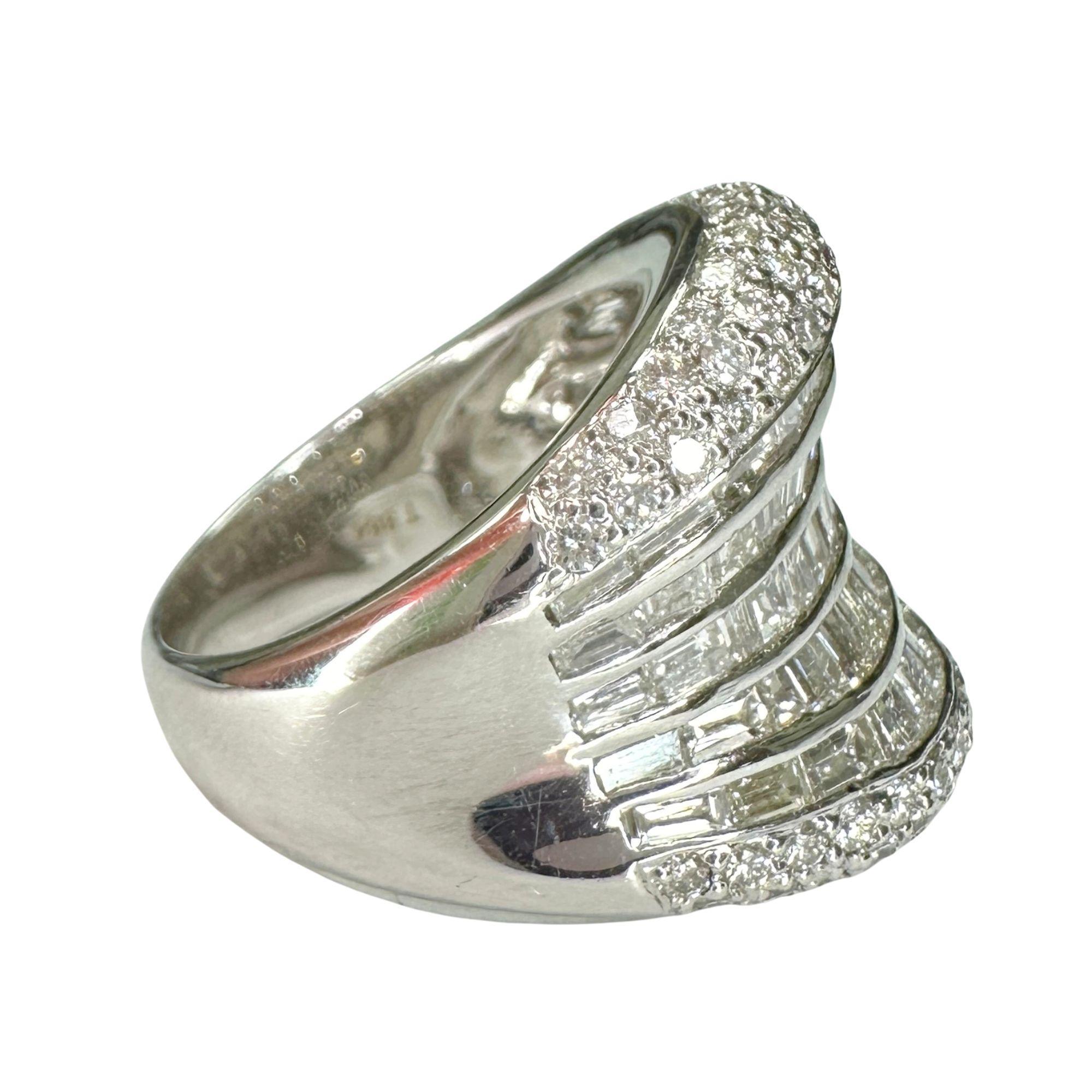 18k Baguetteschliff Diamant Breite Band Ring Damen im Angebot