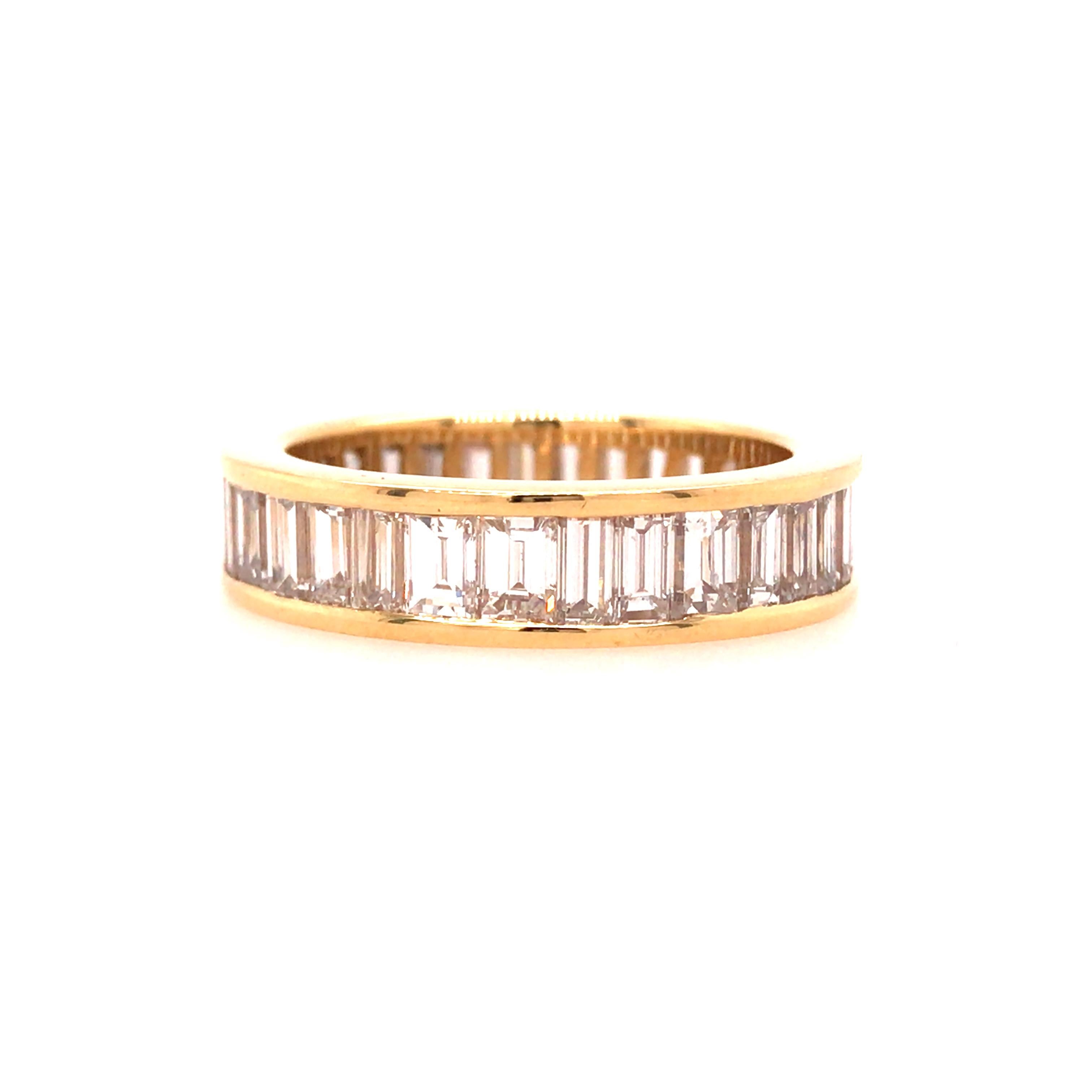 Baguette Cut 18K Baguette Diamond Eternity Band Yellow Gold