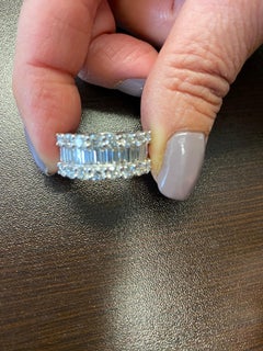 18 Karat Baguettes and Rounds Diamond Ring Halfway 3.50 Ct.