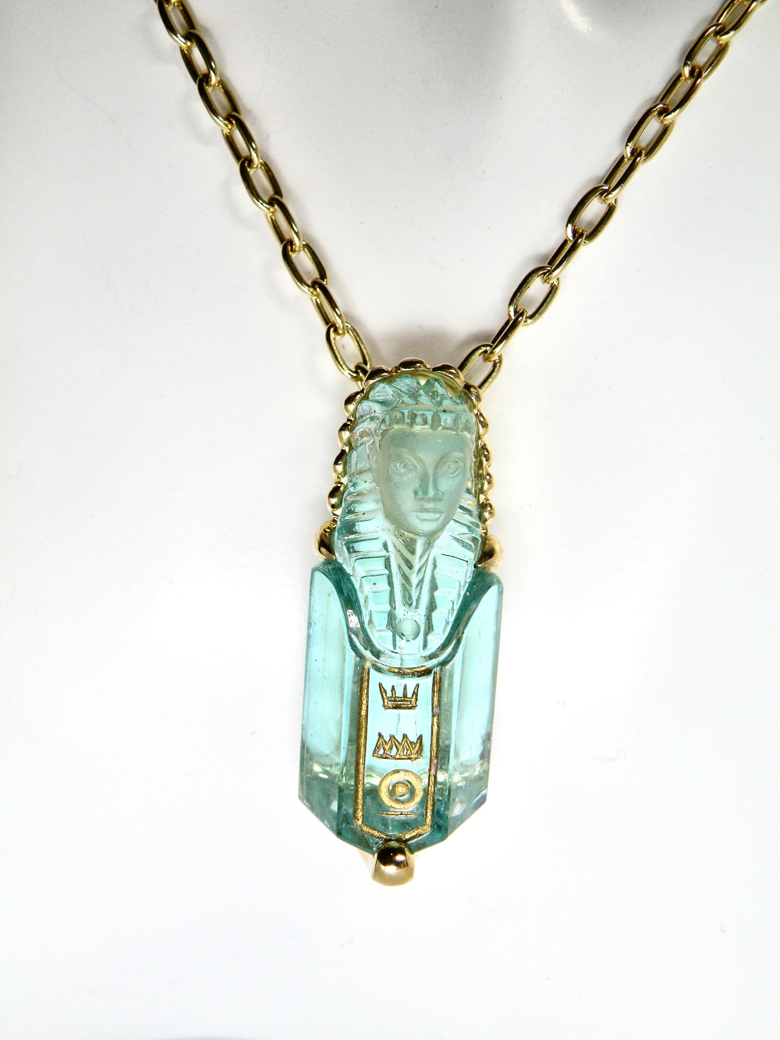 18K Beryl Pharoah Pendant In New Condition For Sale In Cohasset, MA