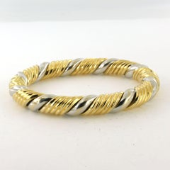 18k bicolour gold bracelet - 61.3 grams - inner size 5.8 cm x 5.0 cm