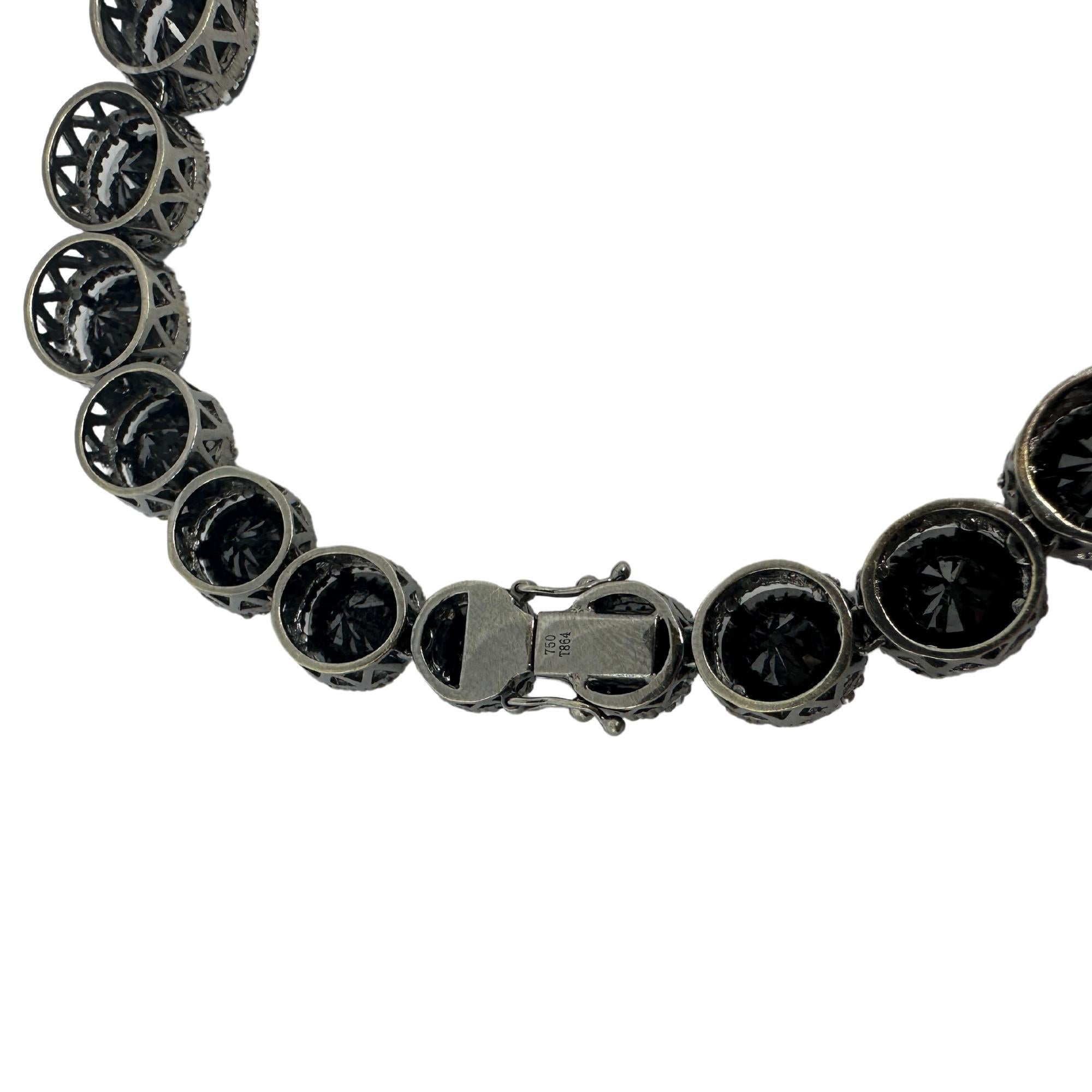 Collana girocollo con diamanti bianchi e neri 18k in vendita 4