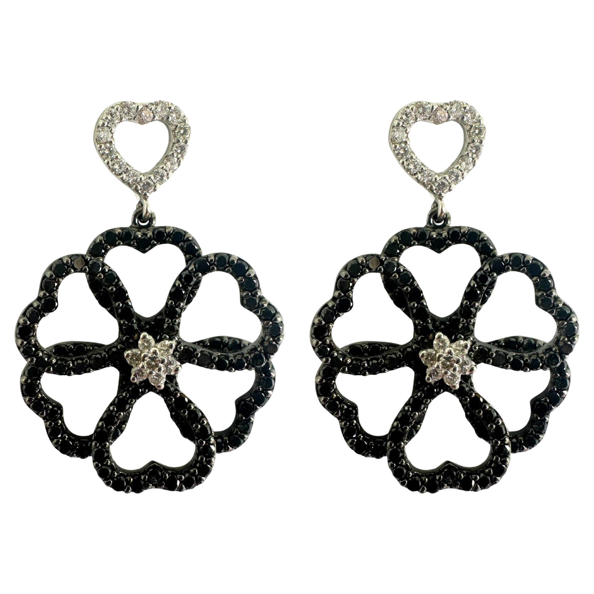 Pendientes Flor Diamante Blanco y Negro 18k