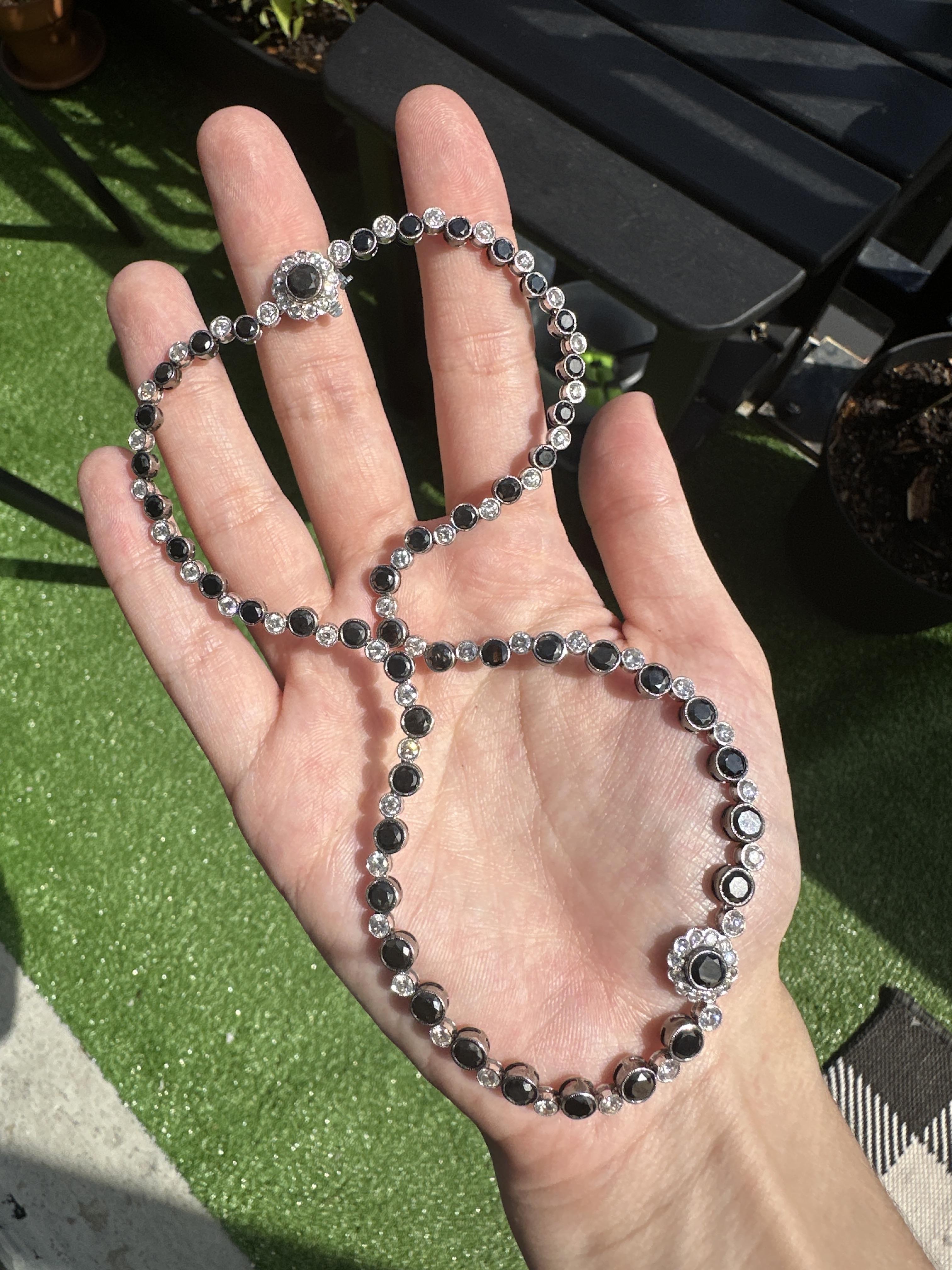 18k Black and White Diamond Necklace For Sale 4