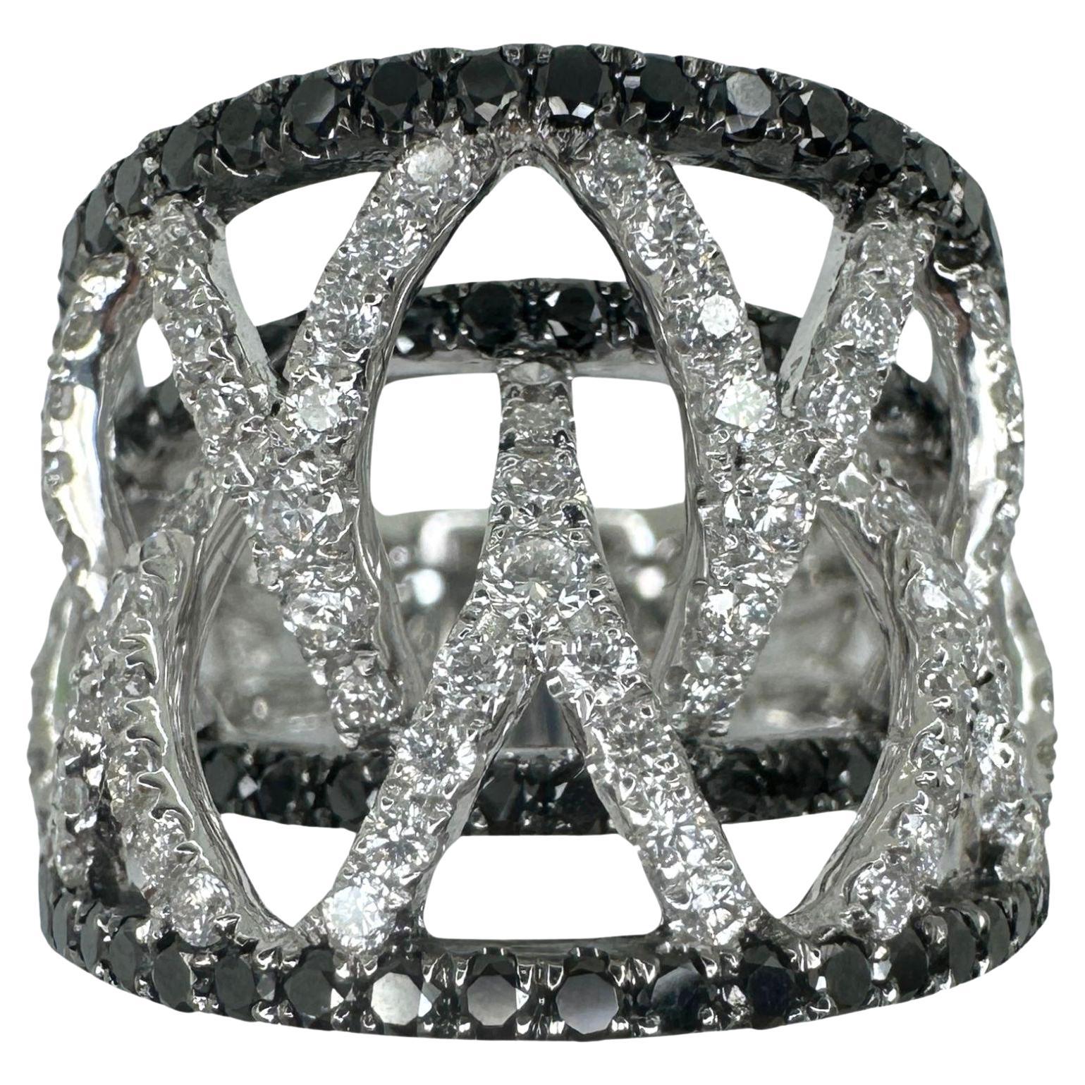 18k Black and White Diamond Wide Band Ring For Sale