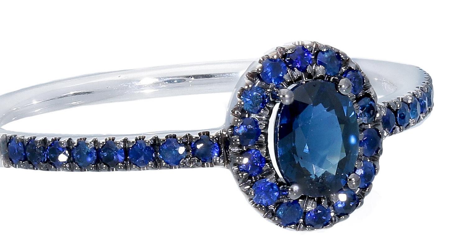 For Sale:  18k Black and White Golg Wedding Ring with Blue Sapphire 4