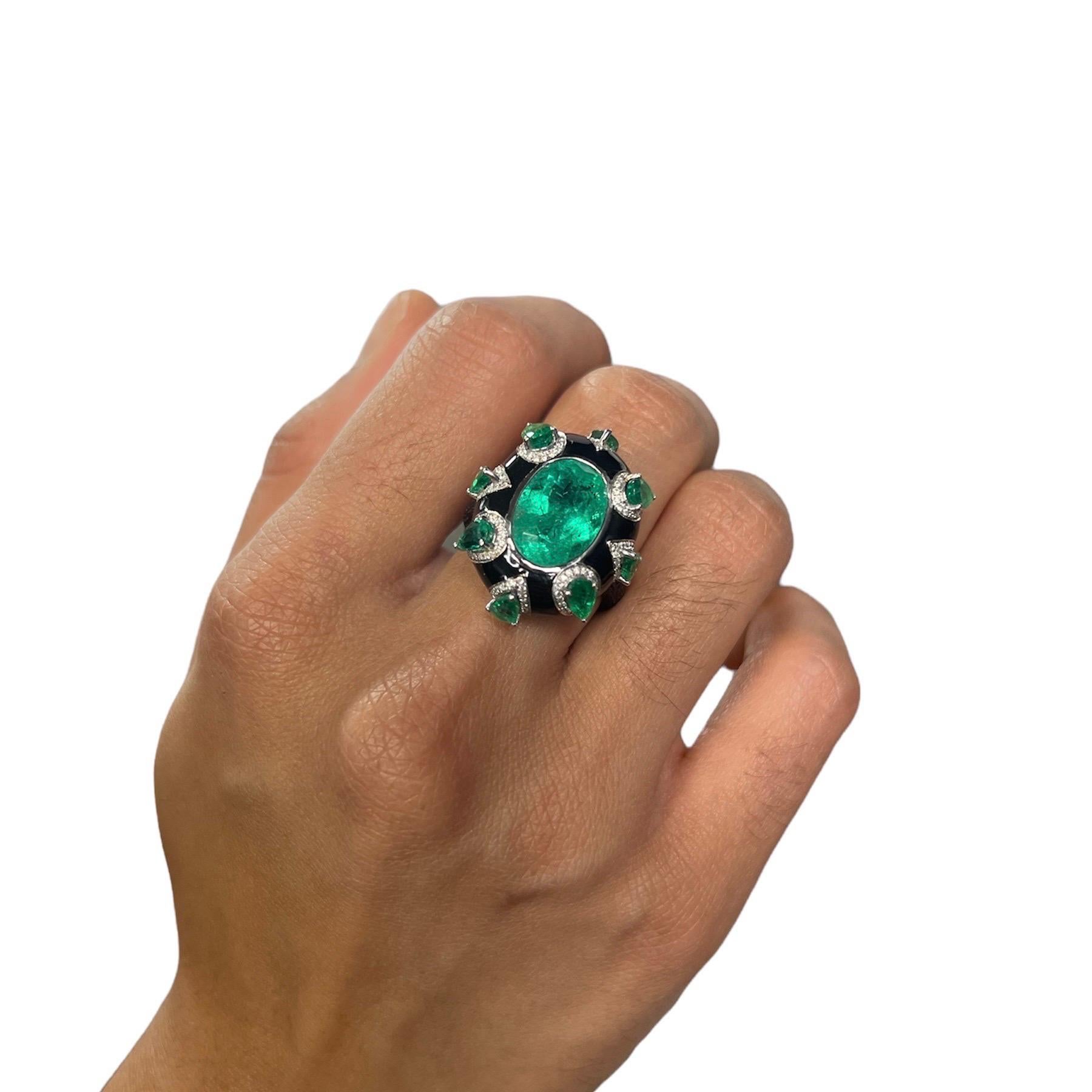 18K Black Gold Colombian Emerald and Diamond Ring In New Condition For Sale In Addison, TX