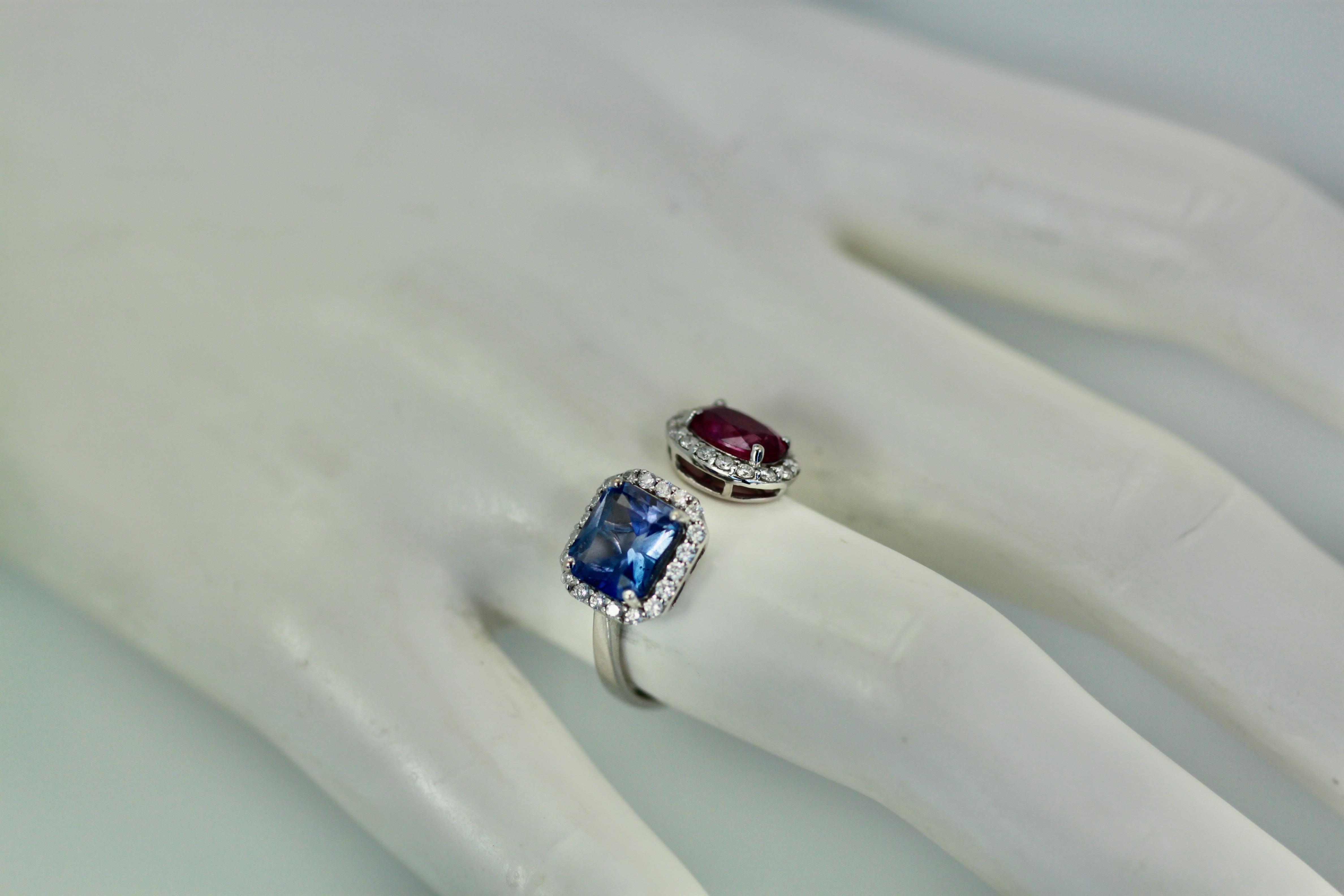 Modern 18k Blue and Pink Sapphire Diamond Ring 3.28 Carats For Sale