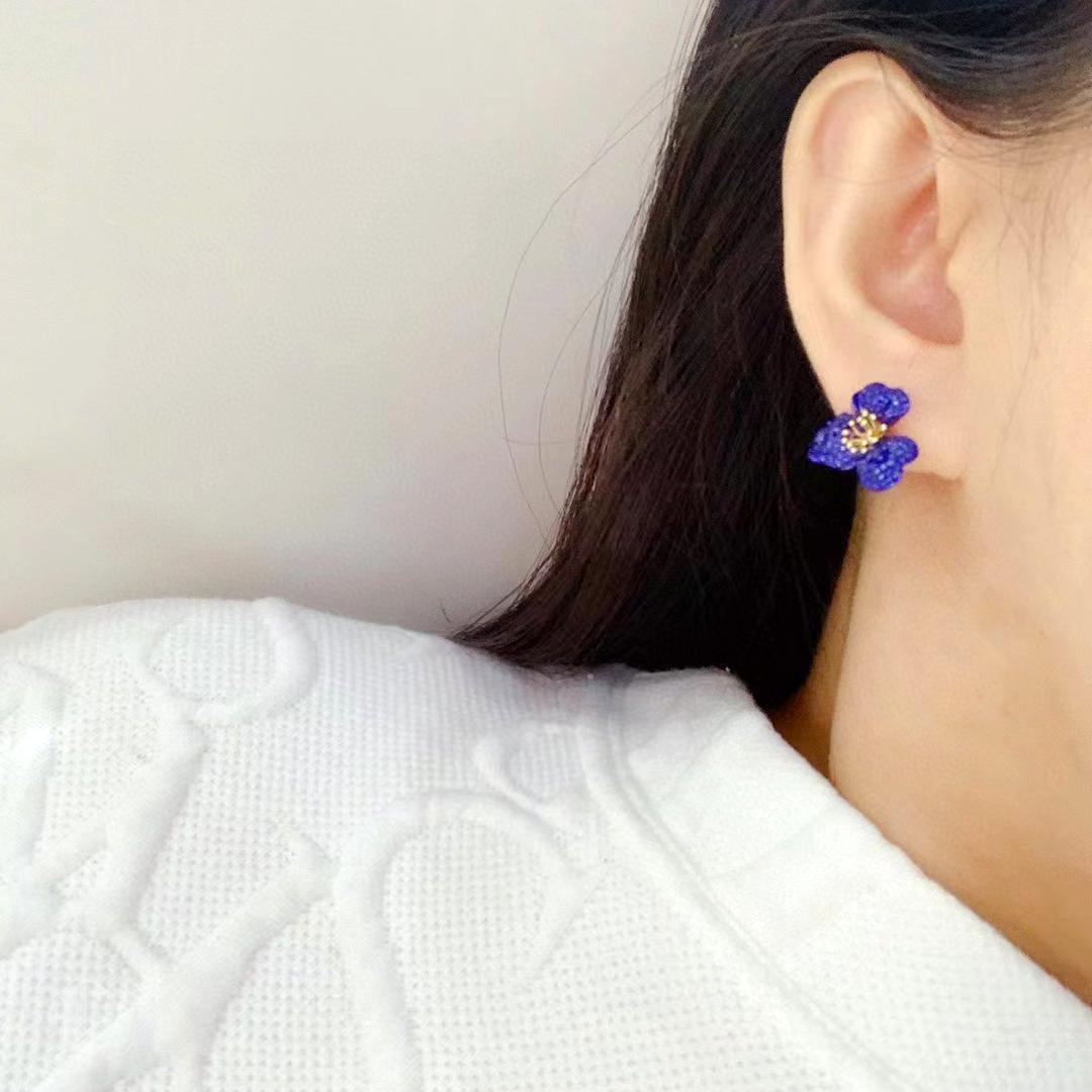【Vine Symphony】Convertible Blue-Gold Blossom Sapphire & South Sea Pearl Earrings For Sale 4