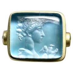 Anello con cammeo classico da donna in madreperla blu 18k