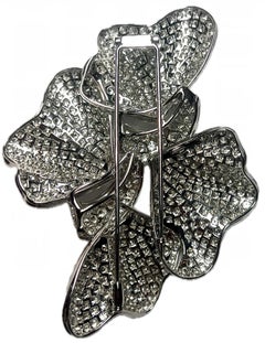 18K Bow Brooch