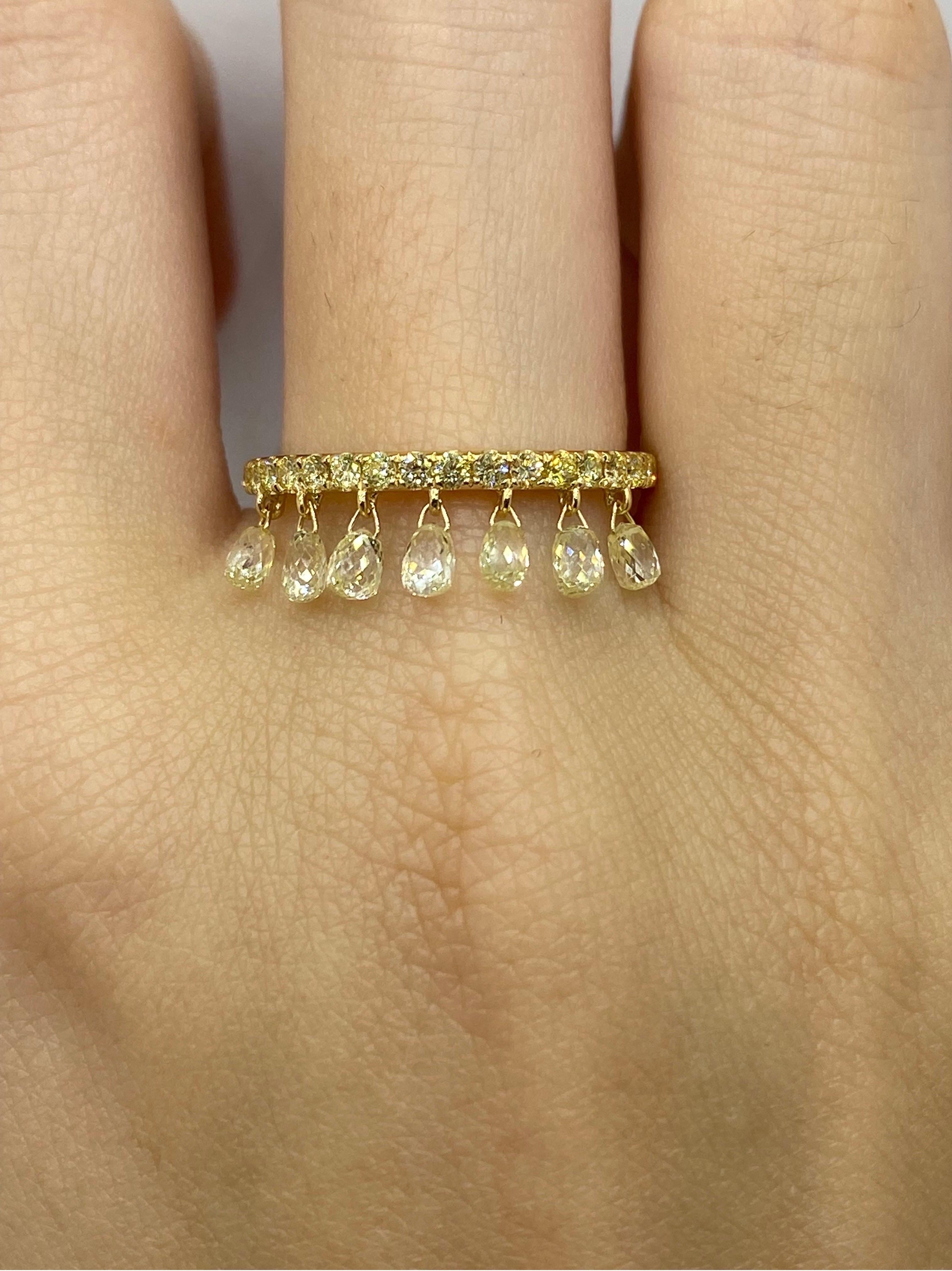 18 Karat Briolette-Diamantring für Damen oder Herren im Angebot