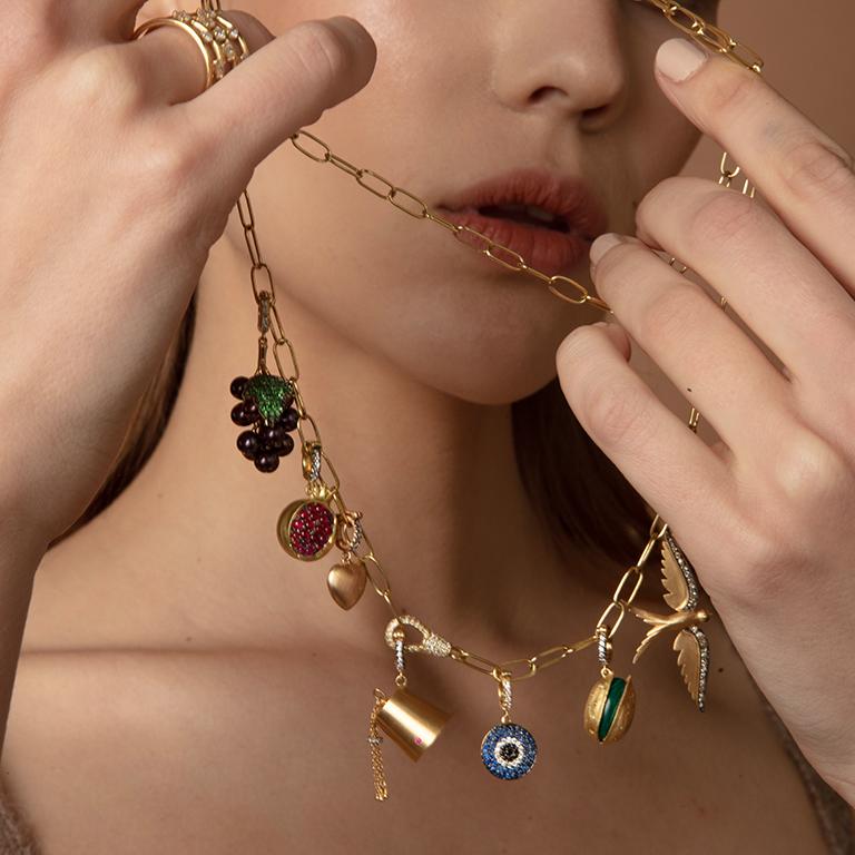 18k gebürstetes Gold Herz-Anhänger (Zeitgenössisch) im Angebot