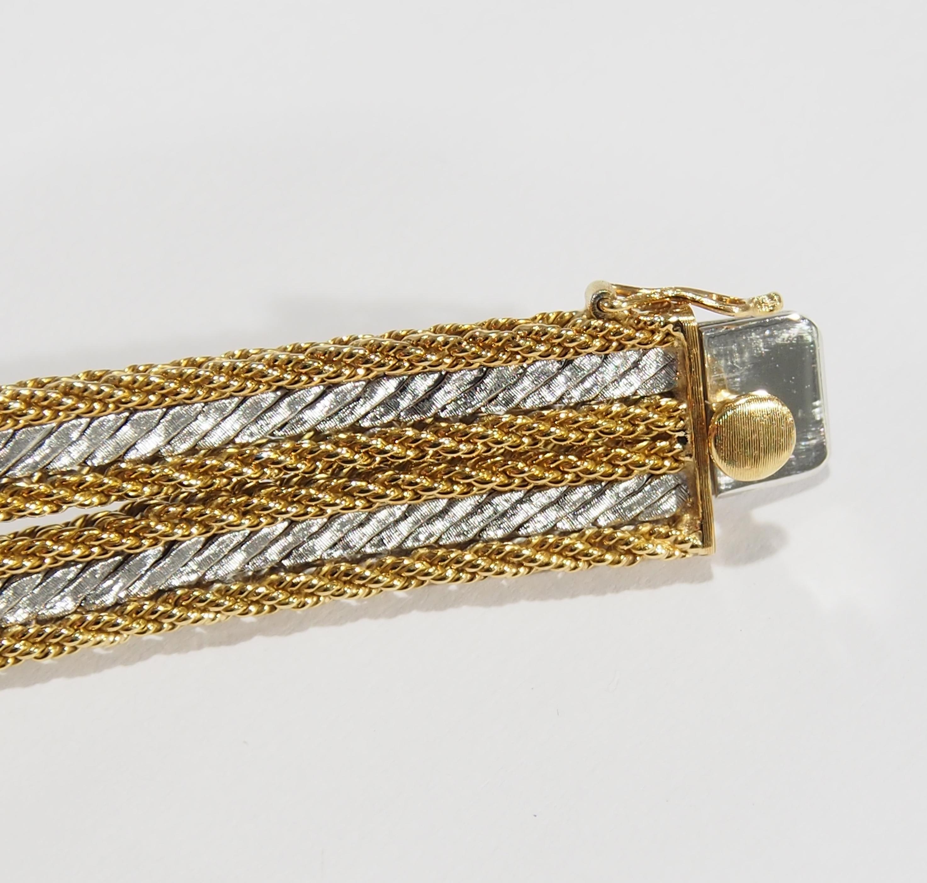 18 Karat Buccellati Bracelet Interlocking White Yellow Gold Rope Motif In Good Condition In Boca Raton, FL