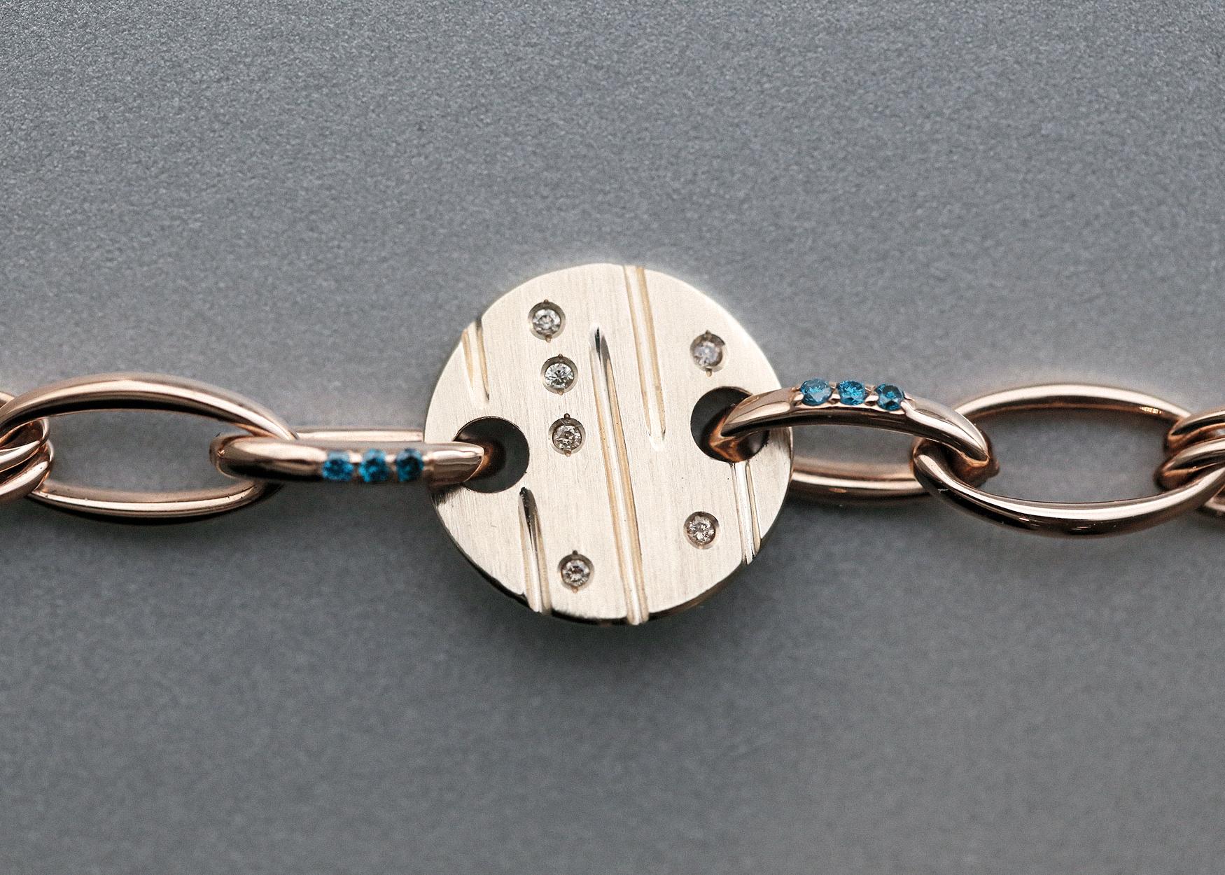 Bracciali in bule e diamanti bianchi 18K di 'soonhee' (tagliaM:circonferenza 21,5 cm) In condizioni Nuovo in vendita a 종로구, SO