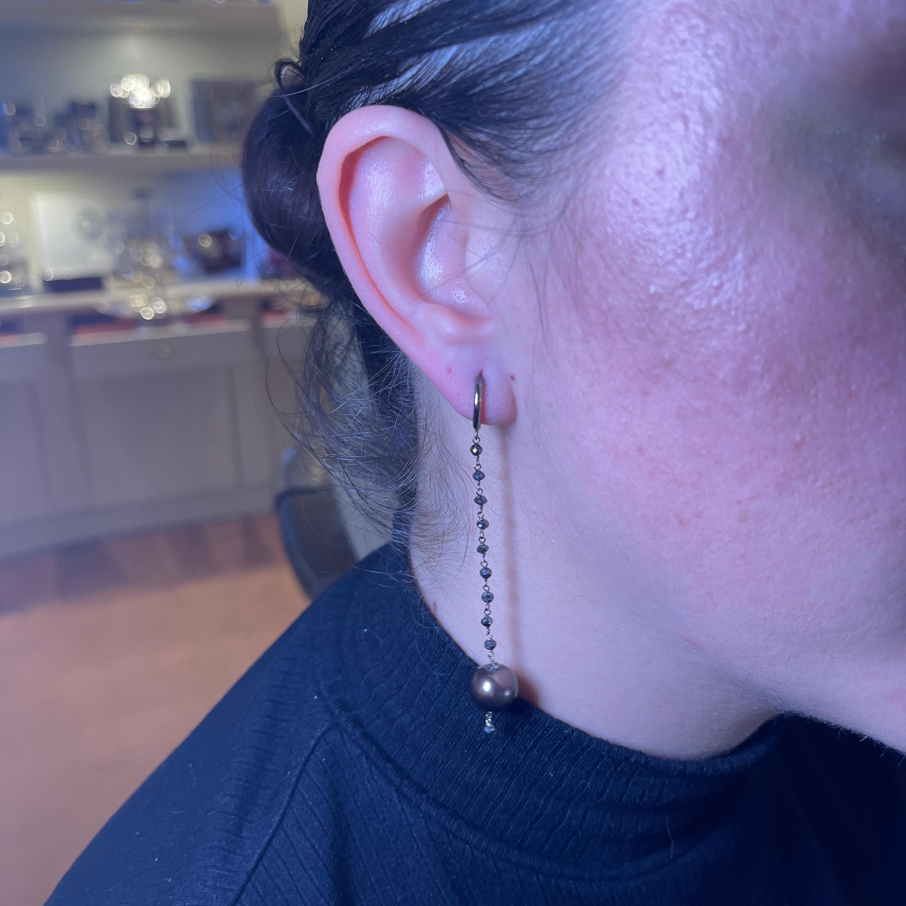 Brilliant Cut 18K Burnished White Gold Drop Earrings with Black Diamonds For Sale