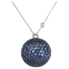 Pendentif en or blanc bruni 18K avec pavé de saphir bleu - 18,07 ct