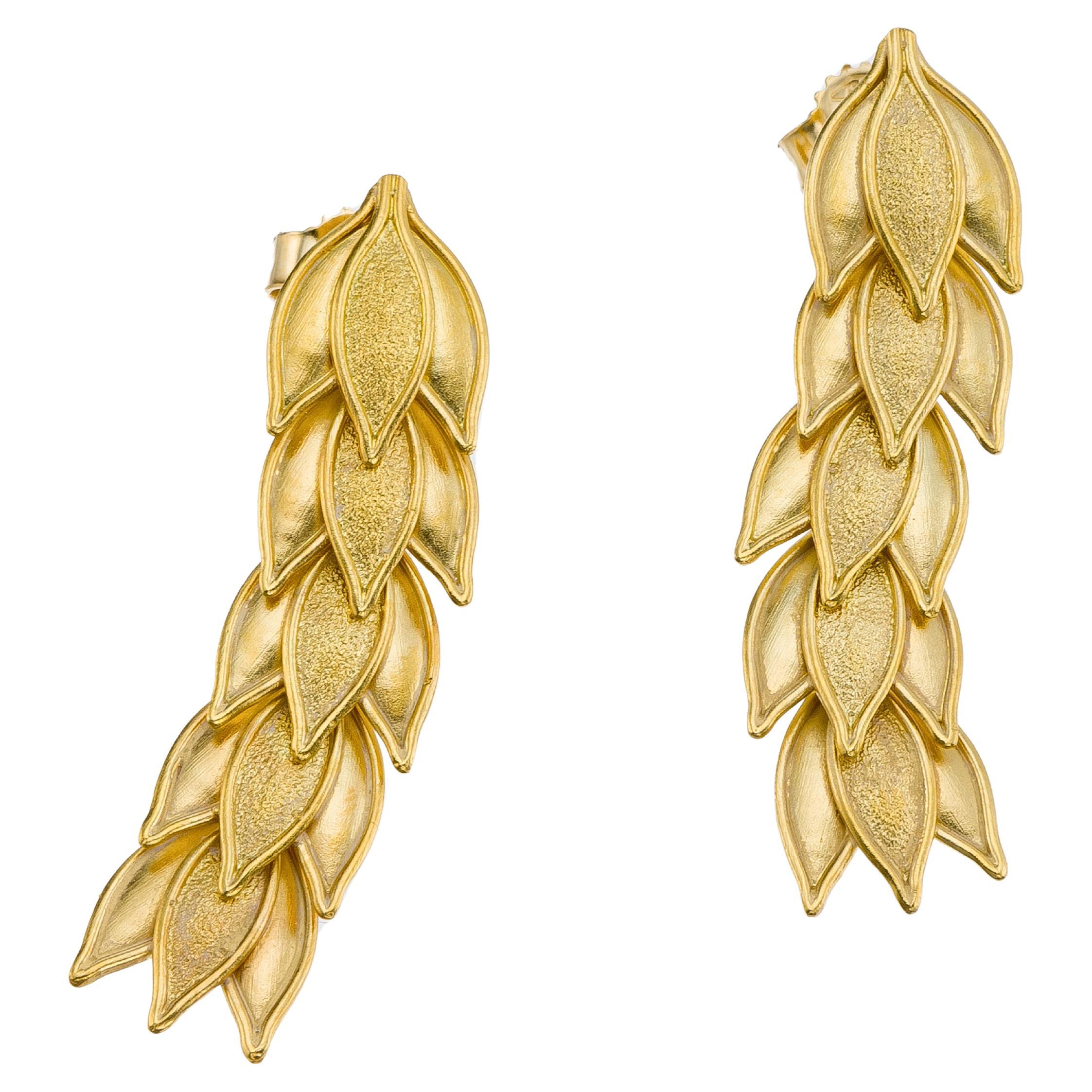 18K Byzantine Gold Laurel Earrings For Sale