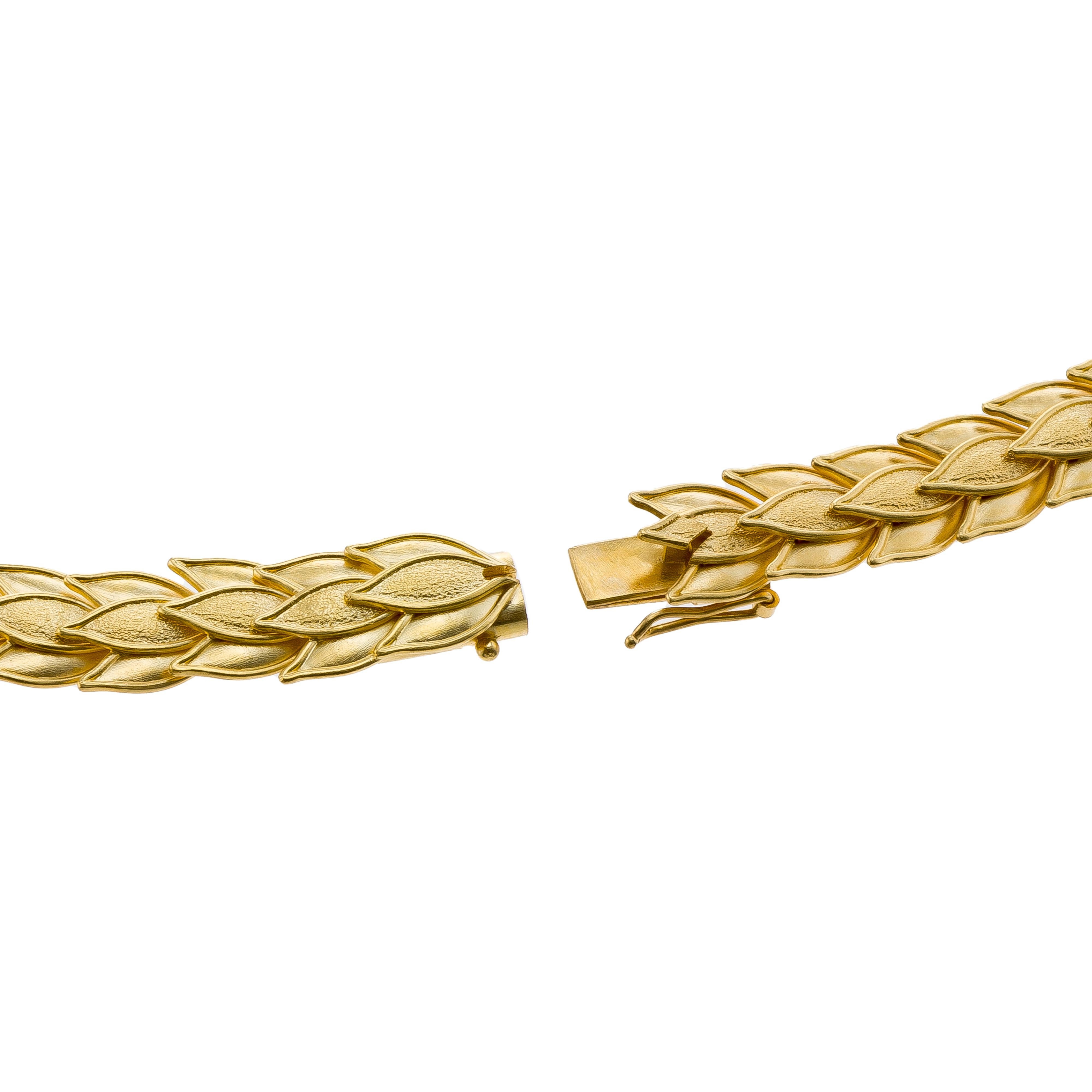 18 Karat byzantinische Gold Lorbeer-Halskette Damen im Angebot