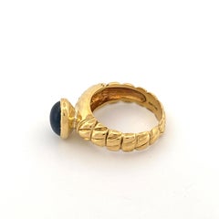 18k Cabochon Sapphire Diamond Ring