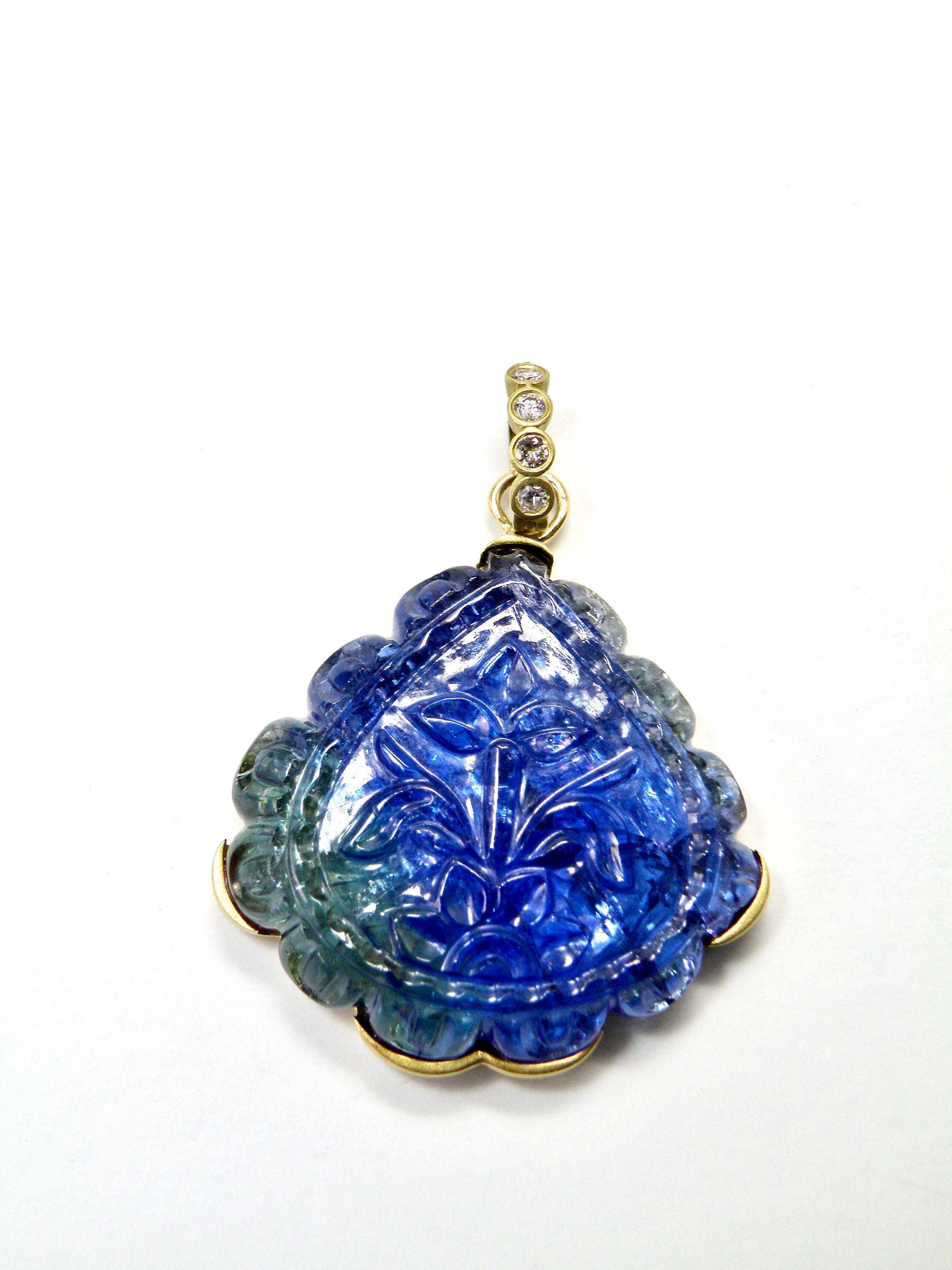 18K rare blue green carved tanzanite pendat with sapphire bail 2x2