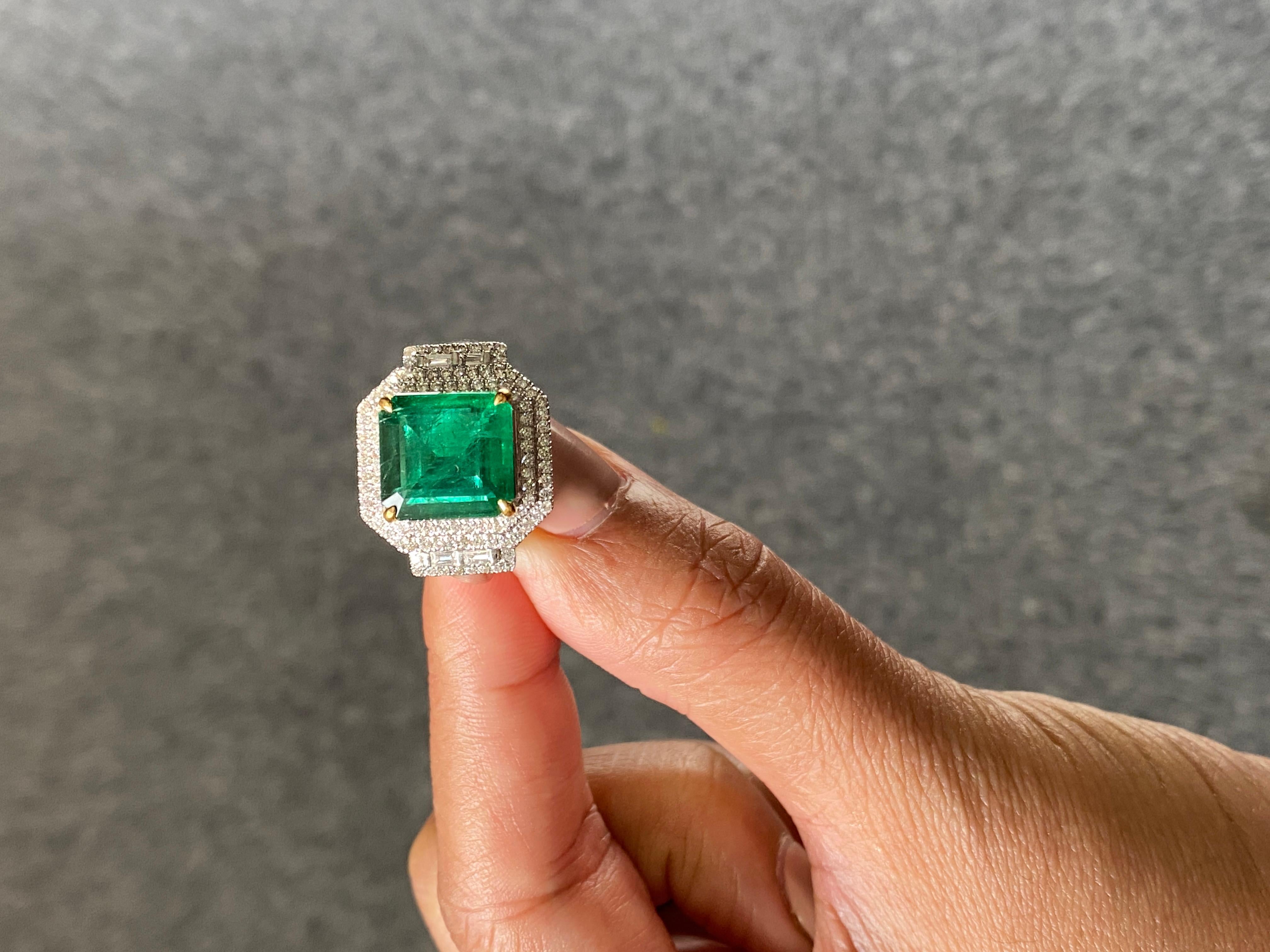 18K Certified Emerald Square Cut Emerald and Diamond Halo Ring For Sale 1