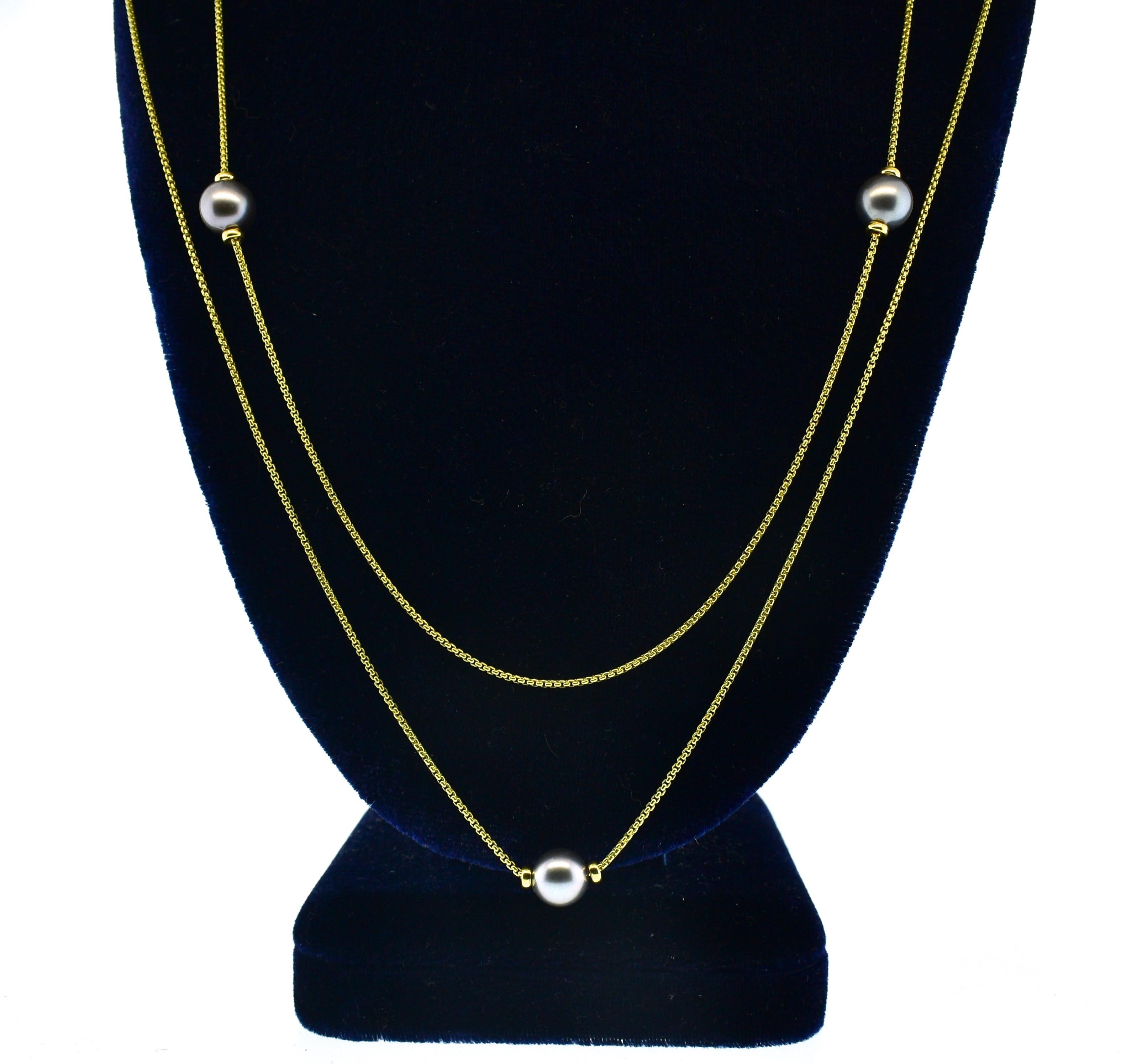 18 Karat Chain Interspersed with Black Pearls In Excellent Condition In Aspen, CO