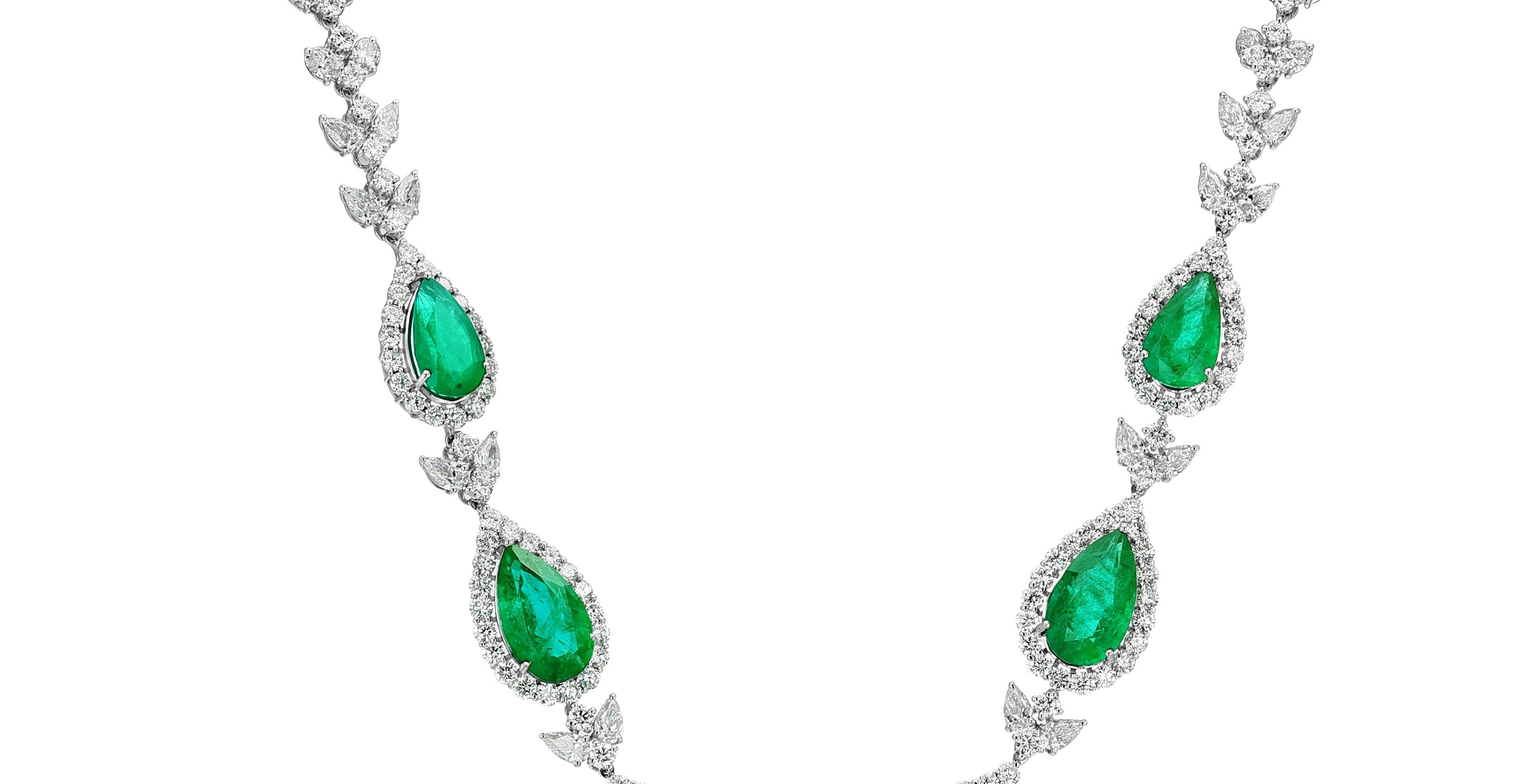 Collar Araña 18K con Esmeraldas y Diamantes Regencia en venta