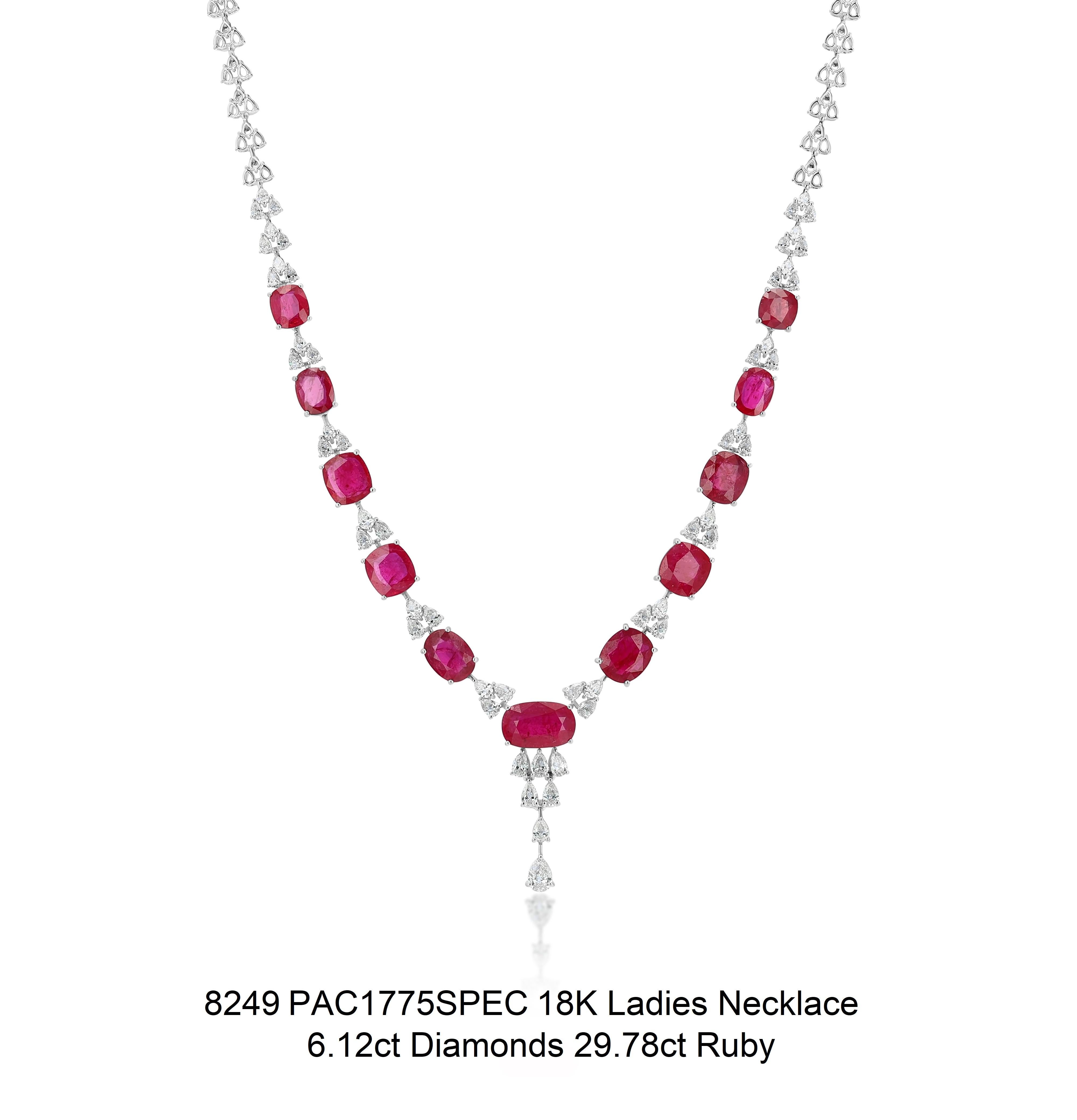 Taglio ovale Collana Chandelier in 18K con rubino e diamanti in vendita