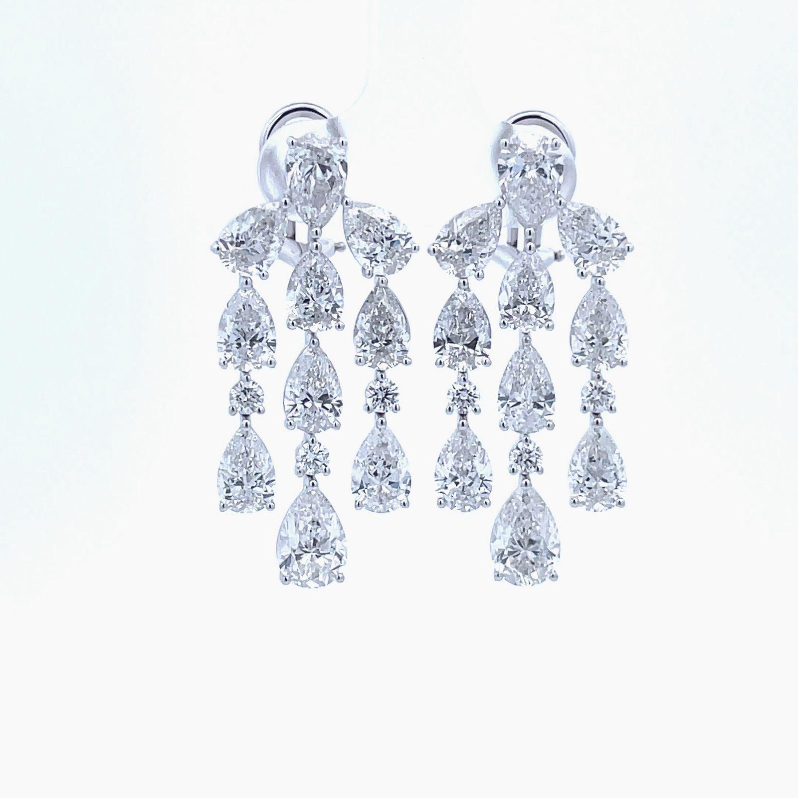 Modern Illumine Chandeliers White Diamond Earrings For Sale