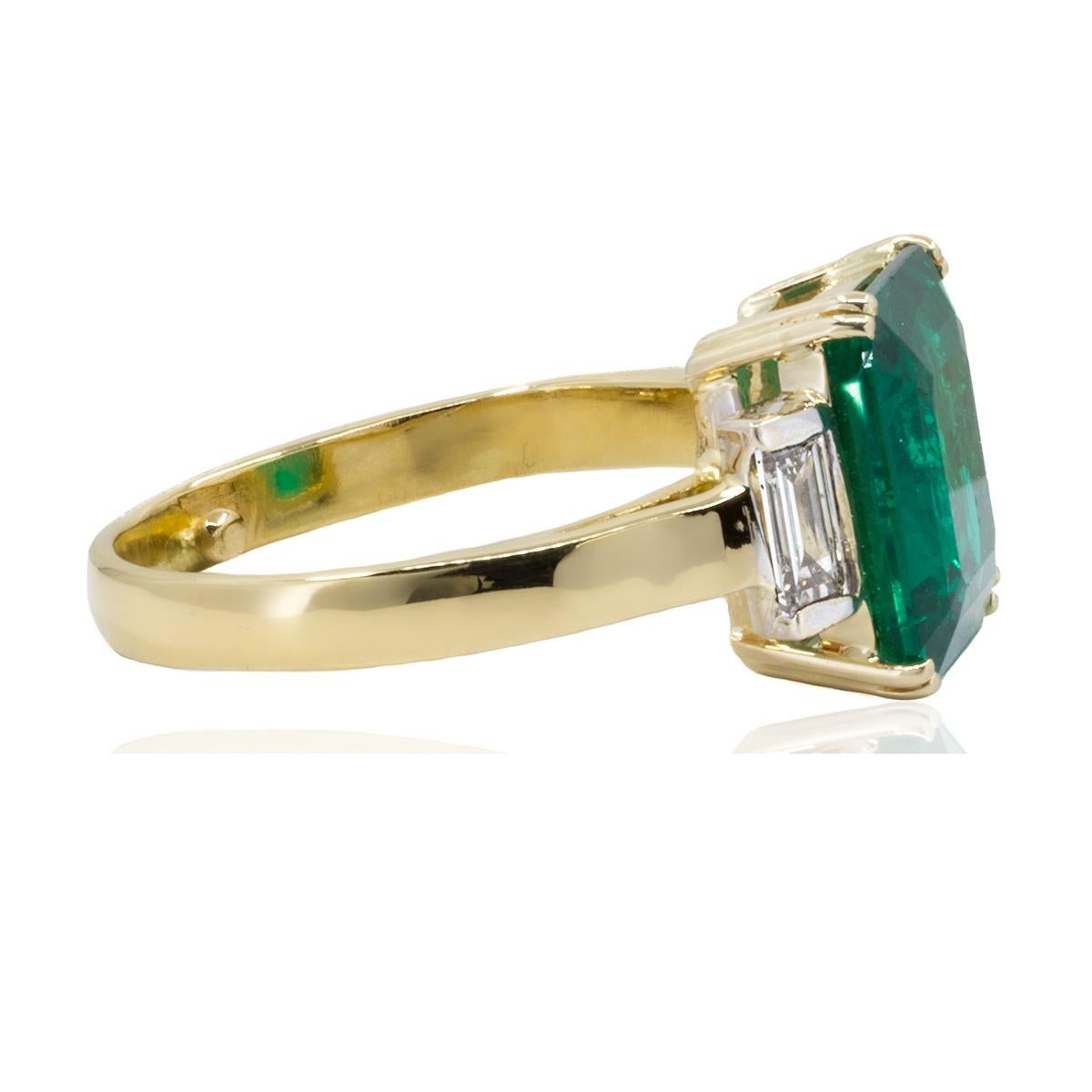 Taille émeraude Bague émeraude Chatham 18 carats