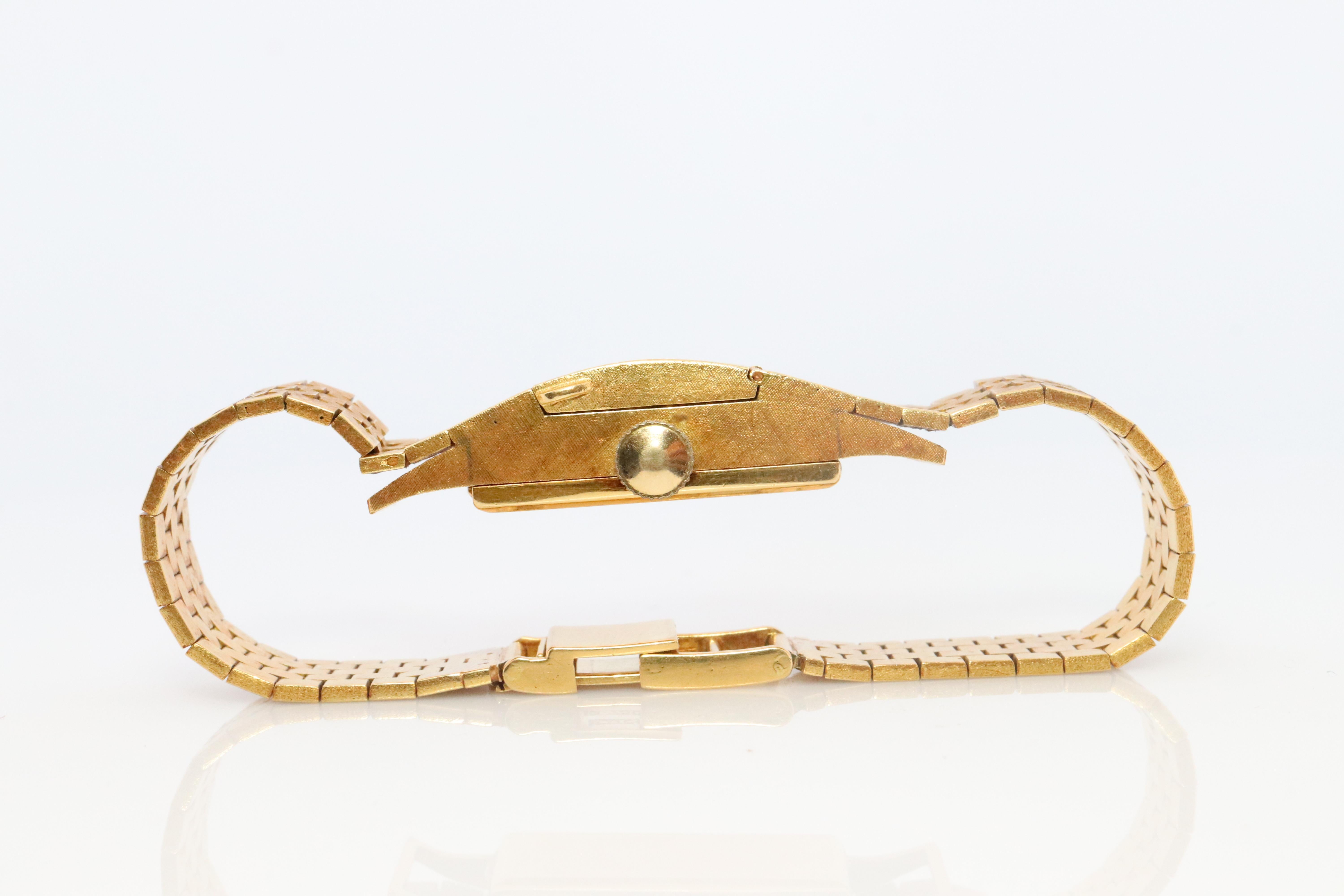 18k Chopard LUC Ladies Manual watch. Vintage Chopard 18k Yellow gold Watch. For Sale 8