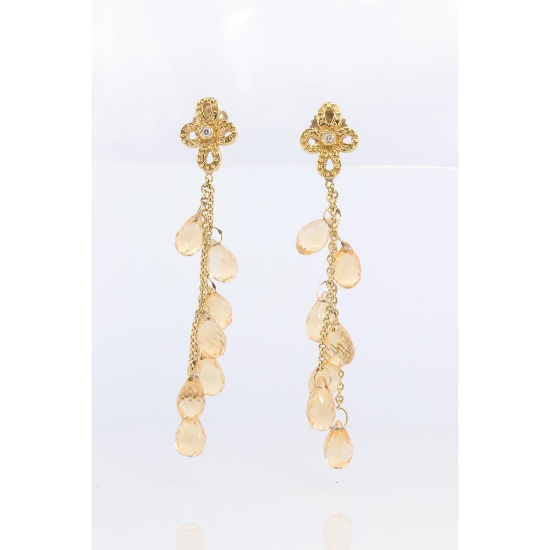 Boucles d'oreilles pendantes en citrine et diamant 18k. Boucles d'oreilles pendantes avec fleur en diamant 18k et pierres précieuses. en vente 2