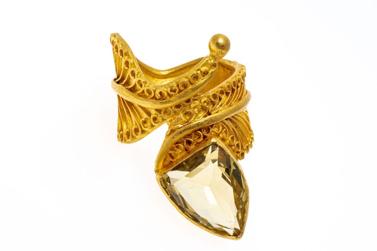 18k Coiled Fine Scroll Foliate Ring with Shield Lemon Lime Citrine